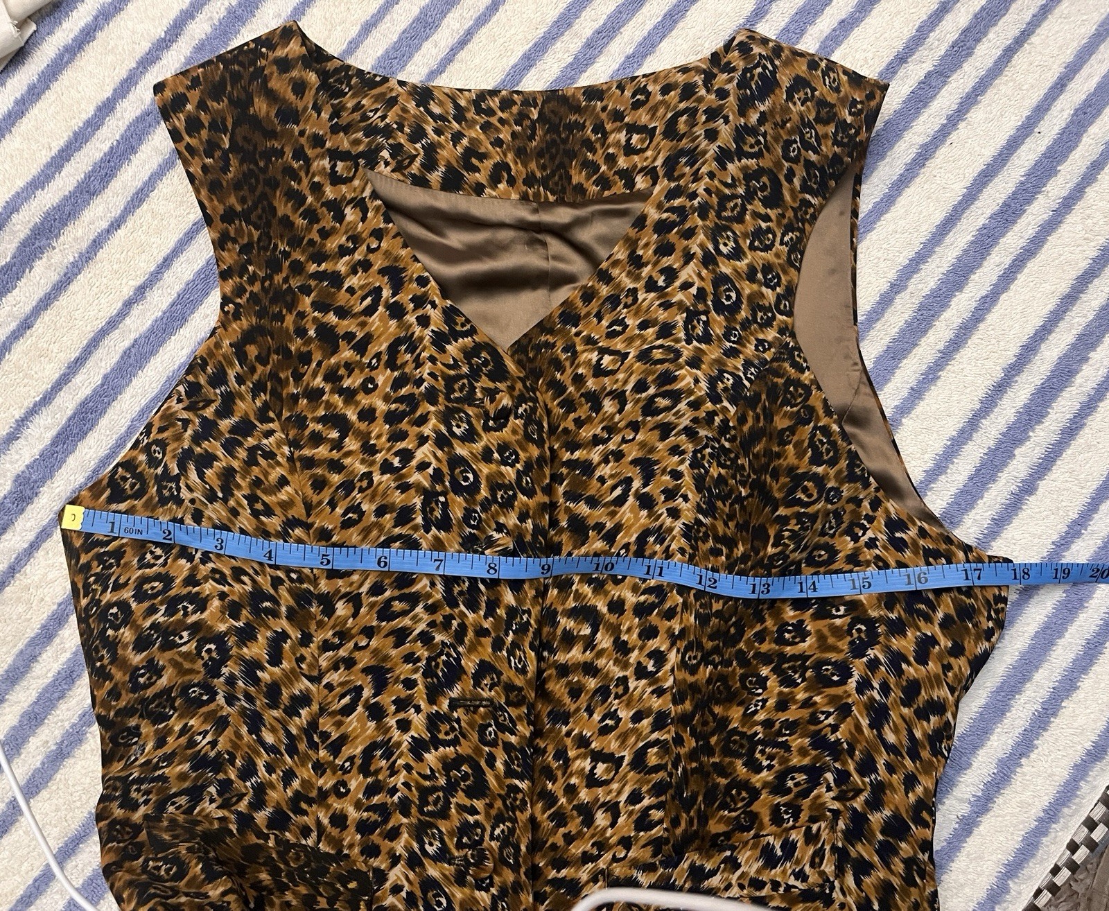 Leopard Print V-Neck Bodysuit Vest in Golden Brown Size M