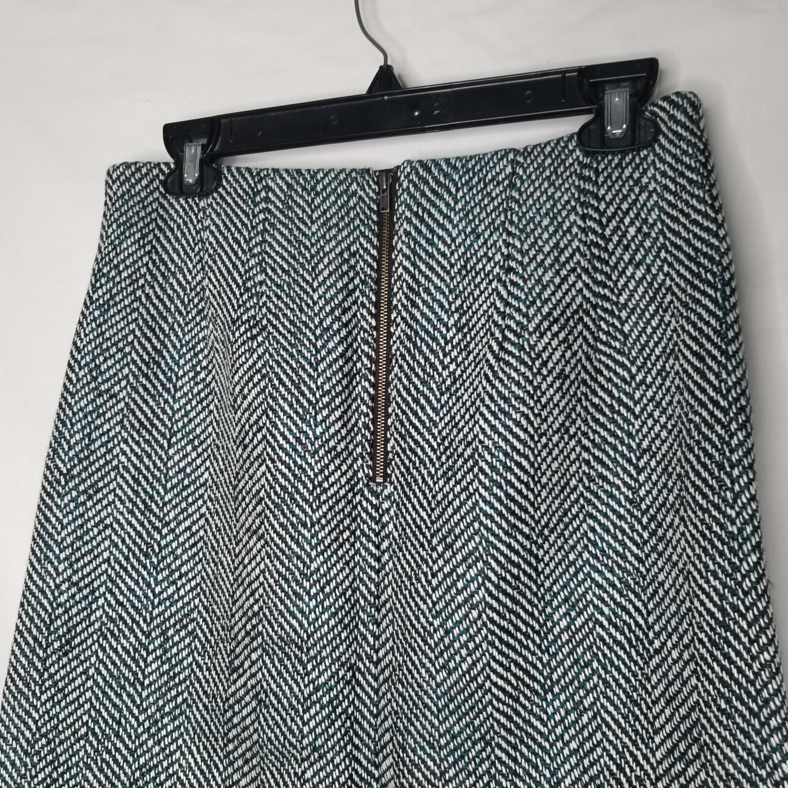 LOFT Wool Acrylic Blend Green Black Tweed Pencil Skirt Classic Size 4 Academia