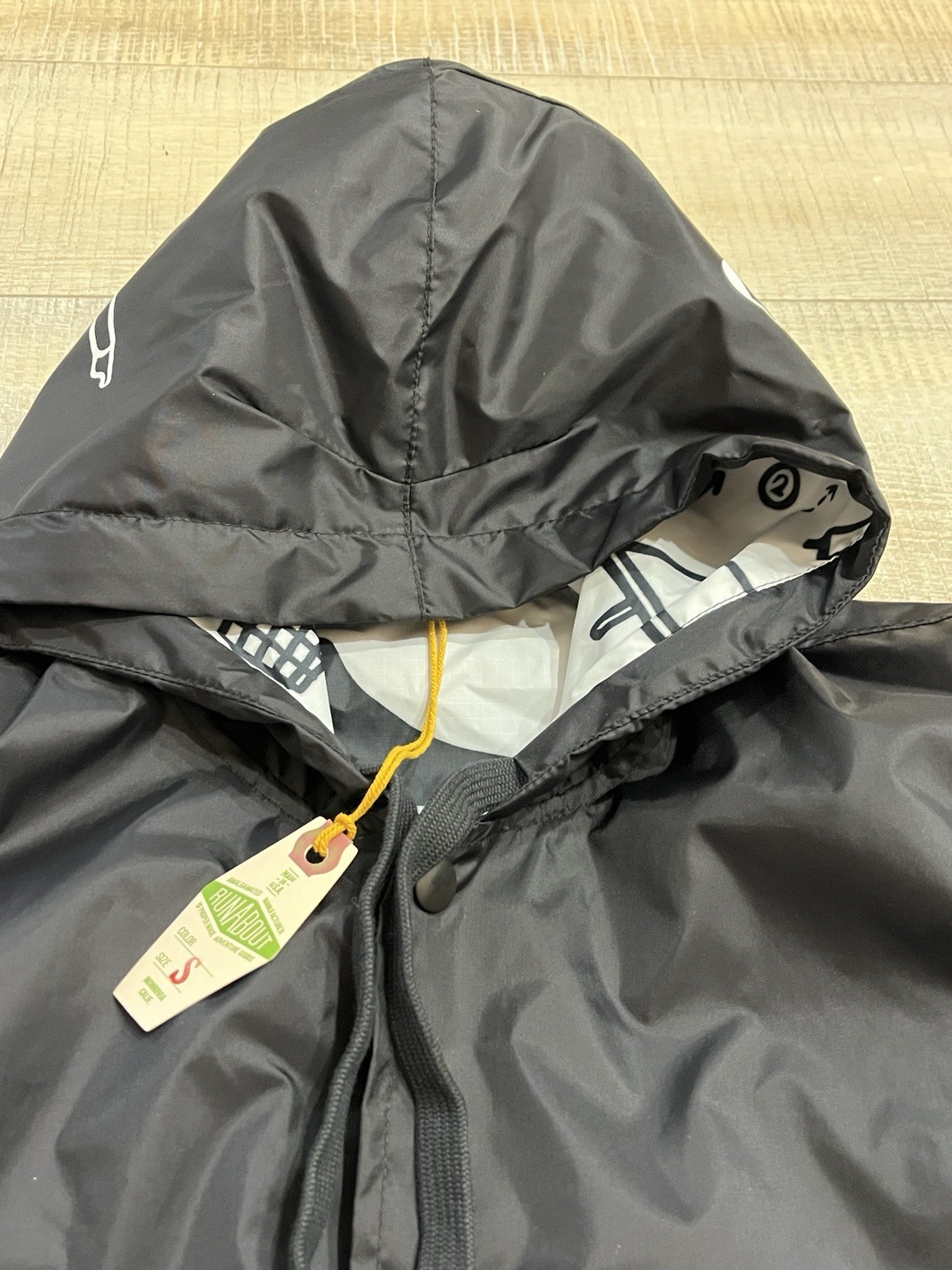 Runabout Goods Reversible Jacket in Men’s Size Small