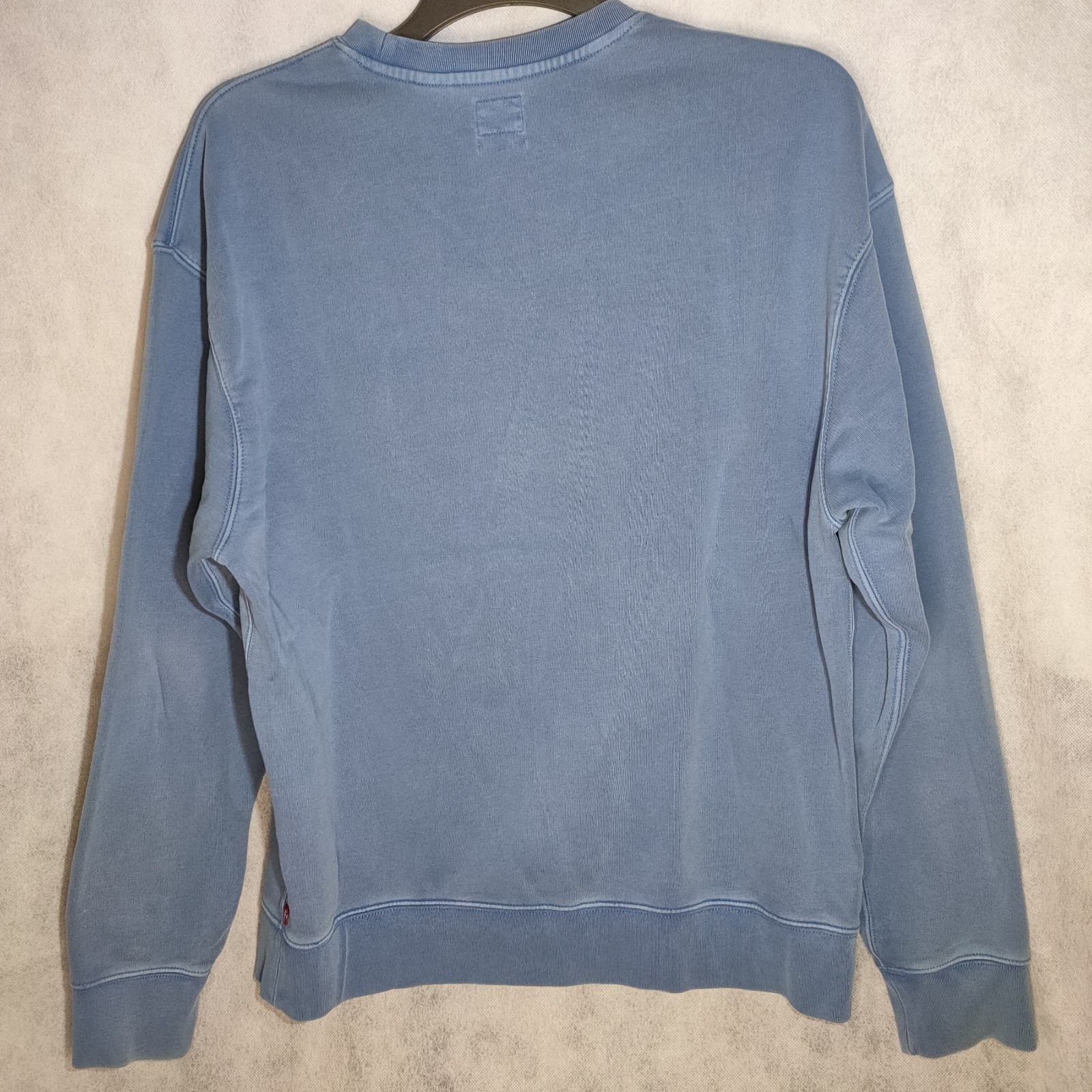 Levi’s Embroidered Sweatshirt Size M Blue Pastel Pink Circular Logo Spellout