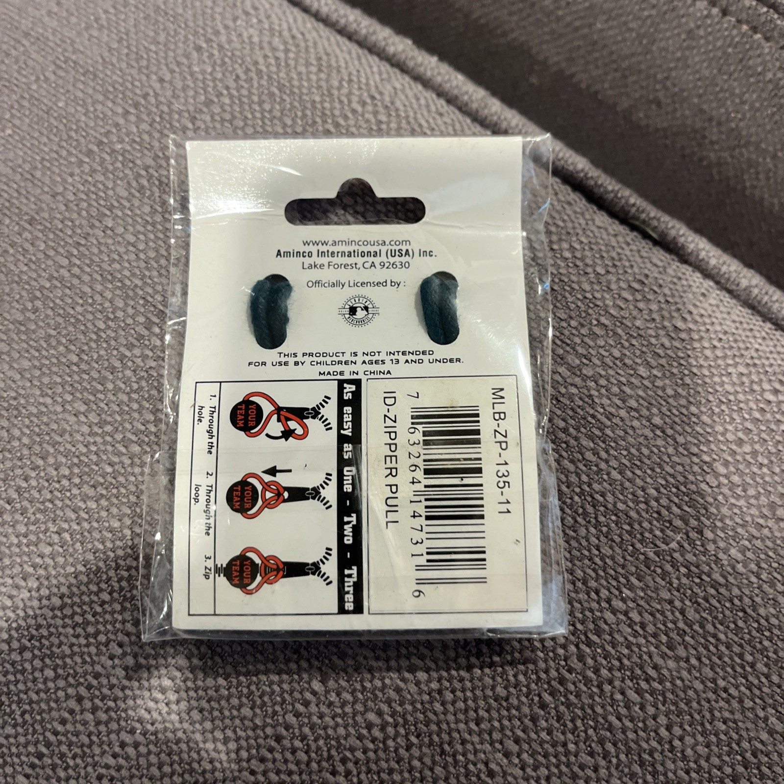 MLB Los Angeles Dodgers Baseball Team ID- Zipper Pull – 2 Pieces