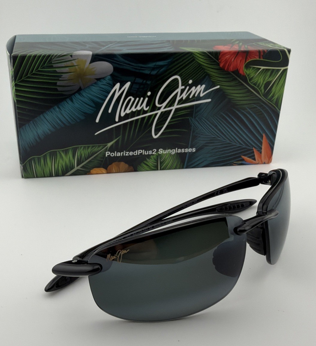 Maui Jim Ho’okipa Gloss Black Frame / Grey Polarized Lenses | MJ0407S-001
