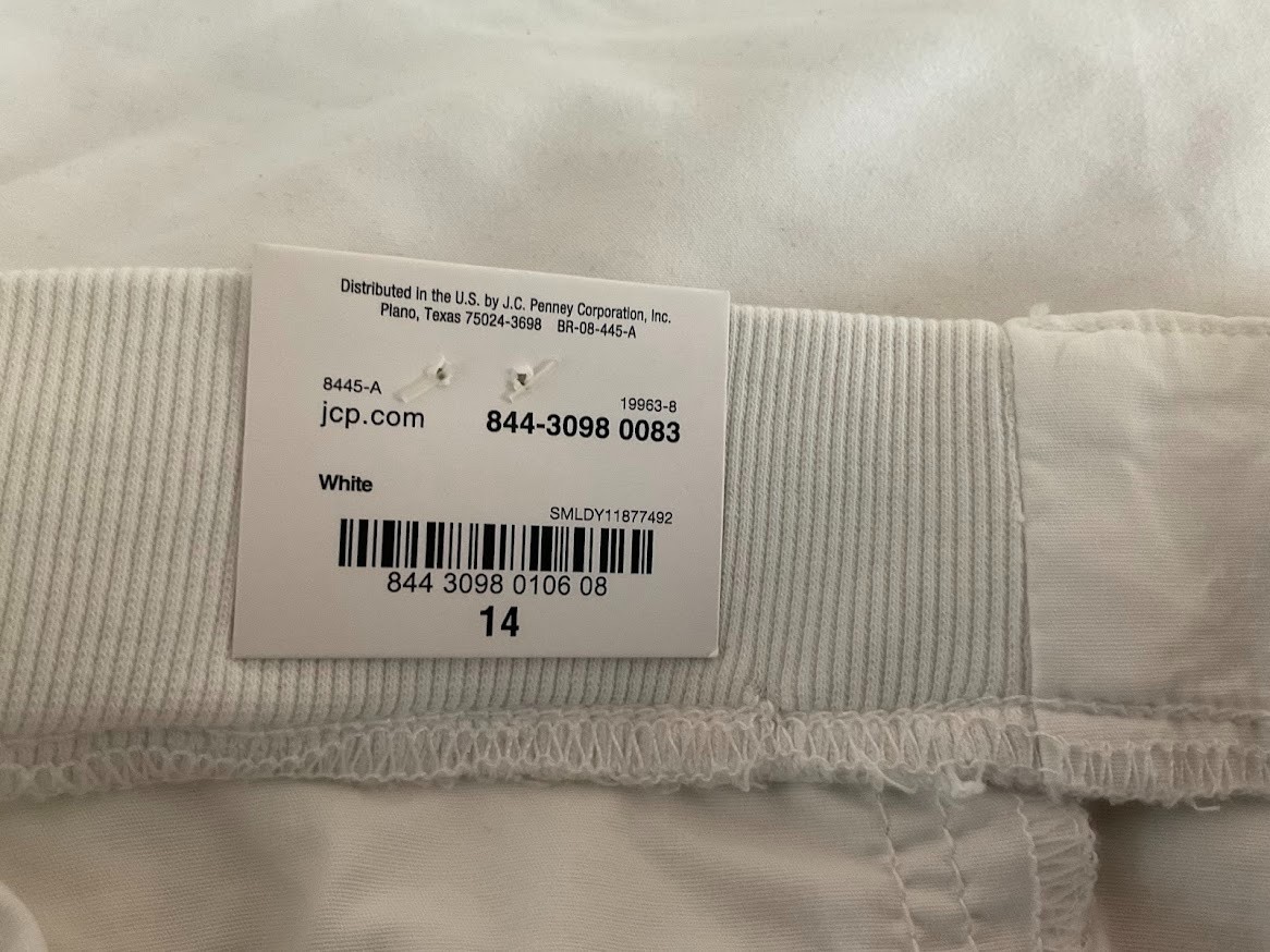 NWT a.n.a. White Shorts Size 14 Stretch Cotton Drawstring Utility Patch Pocket