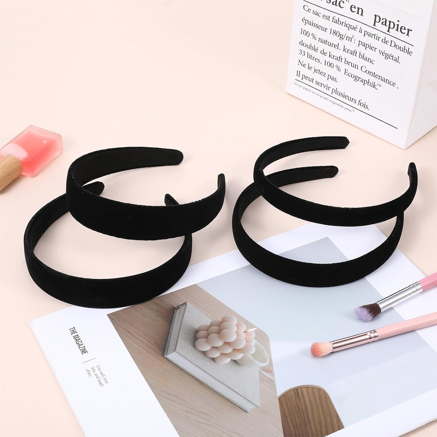 4 Pcs Black Headbands for Women, Velvet Padded Hairbands Fashion Solid Head Band