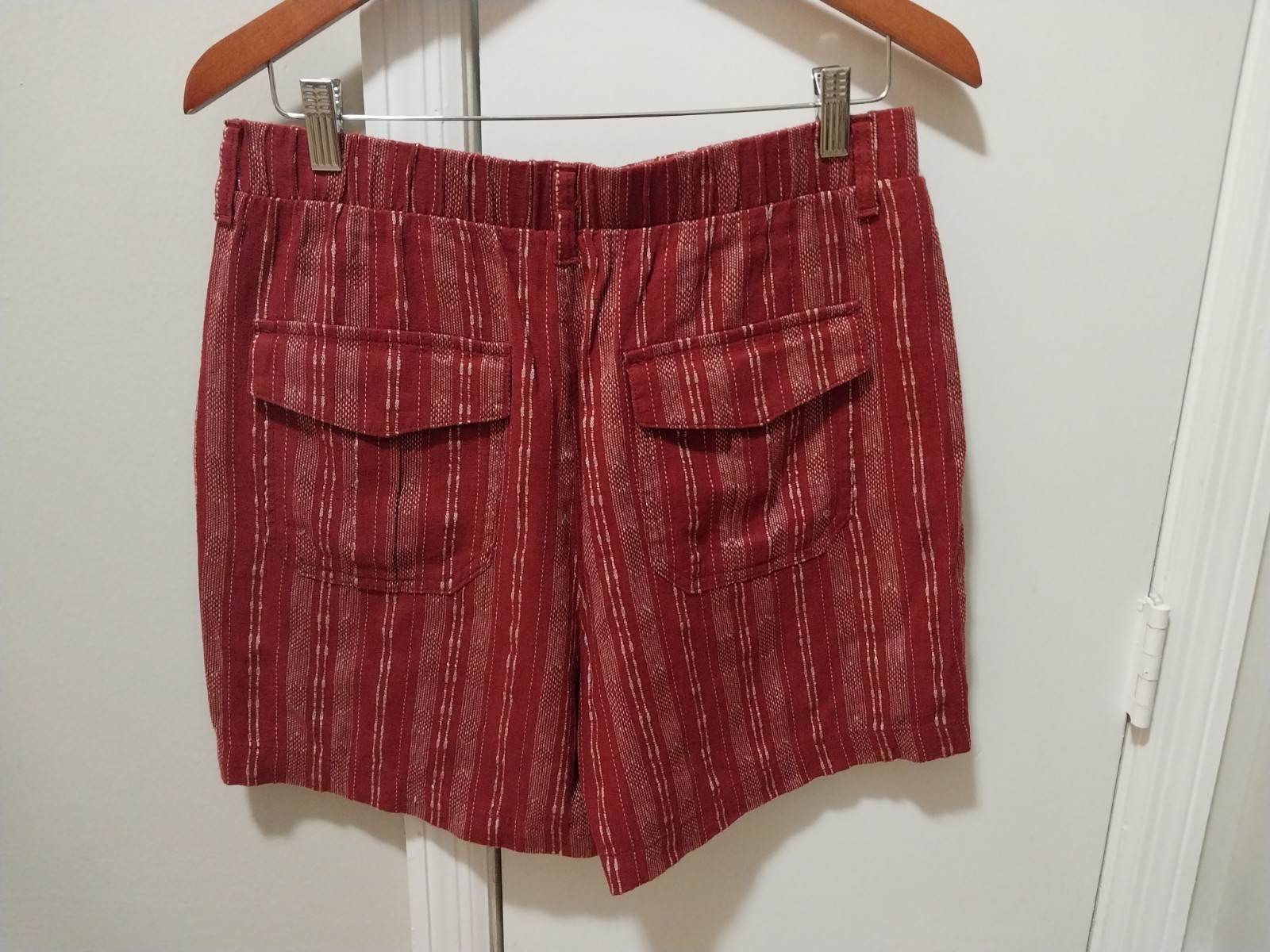 A.N.A Shorts Red Stripe Linen Blend Loose Fit Womens Size M Resort Beach Boho