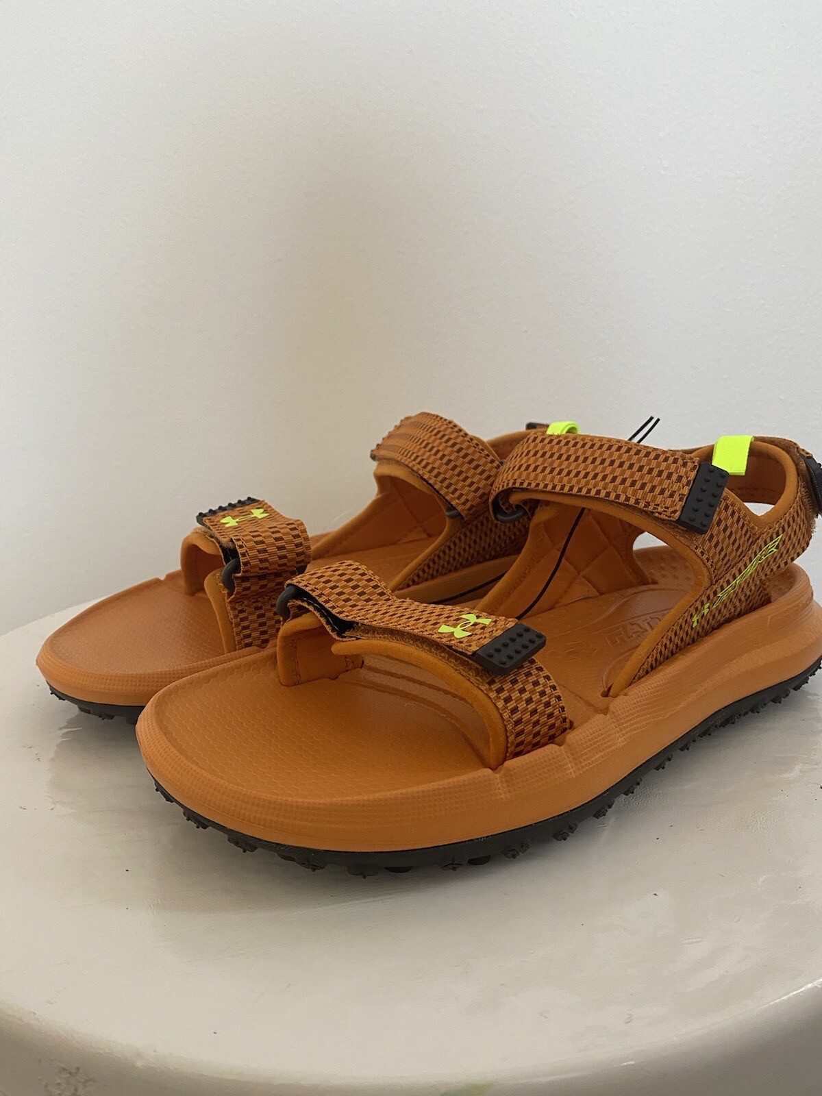 Under Armour Fat Tire Hiking Sandals Unisex Sz 8/W 9.5Michelin Wild Gripper Sole