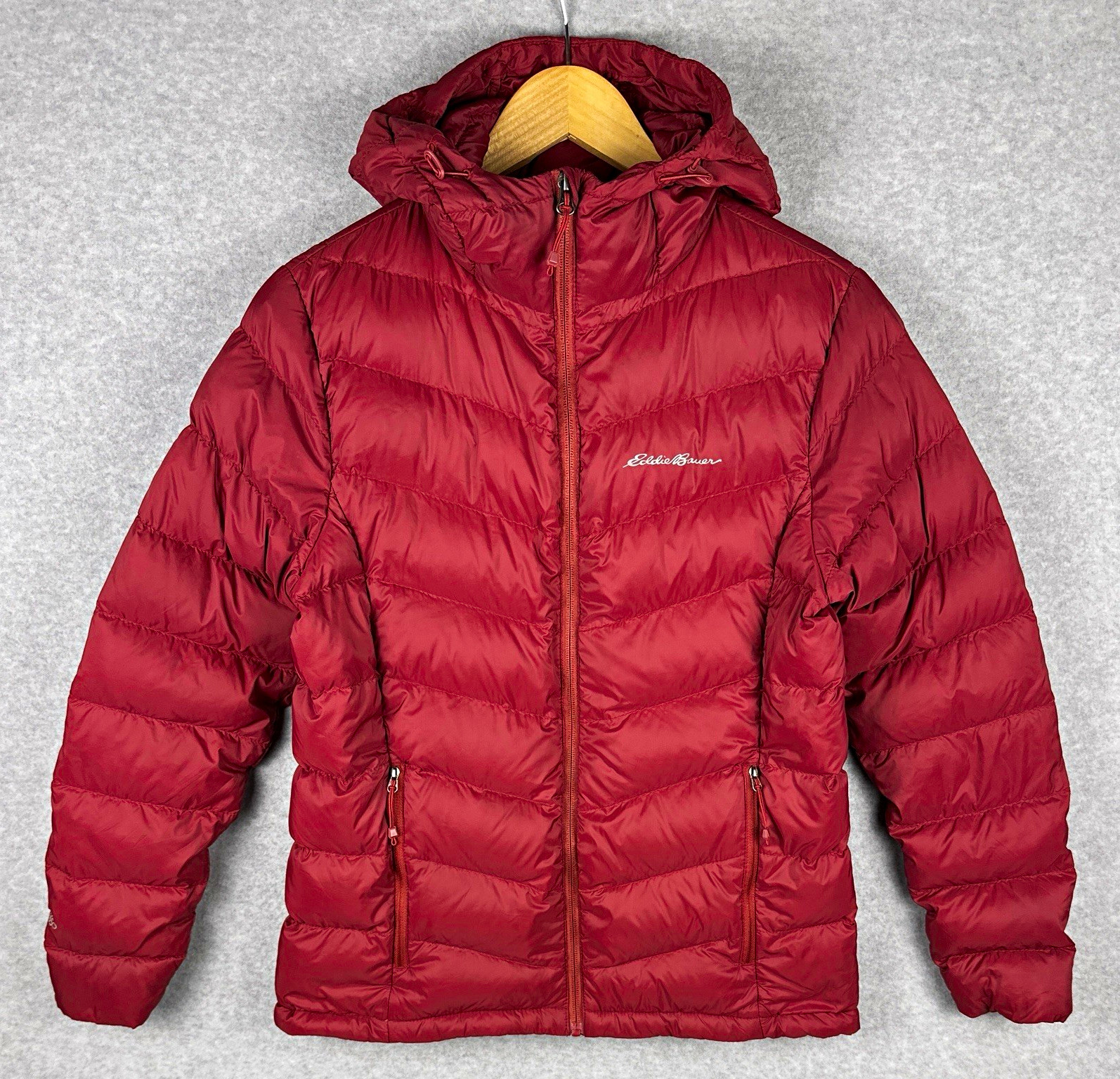Eddie Bauer Women’s Medium Down Puffer Jacket Hooded Burgundy 80% Down