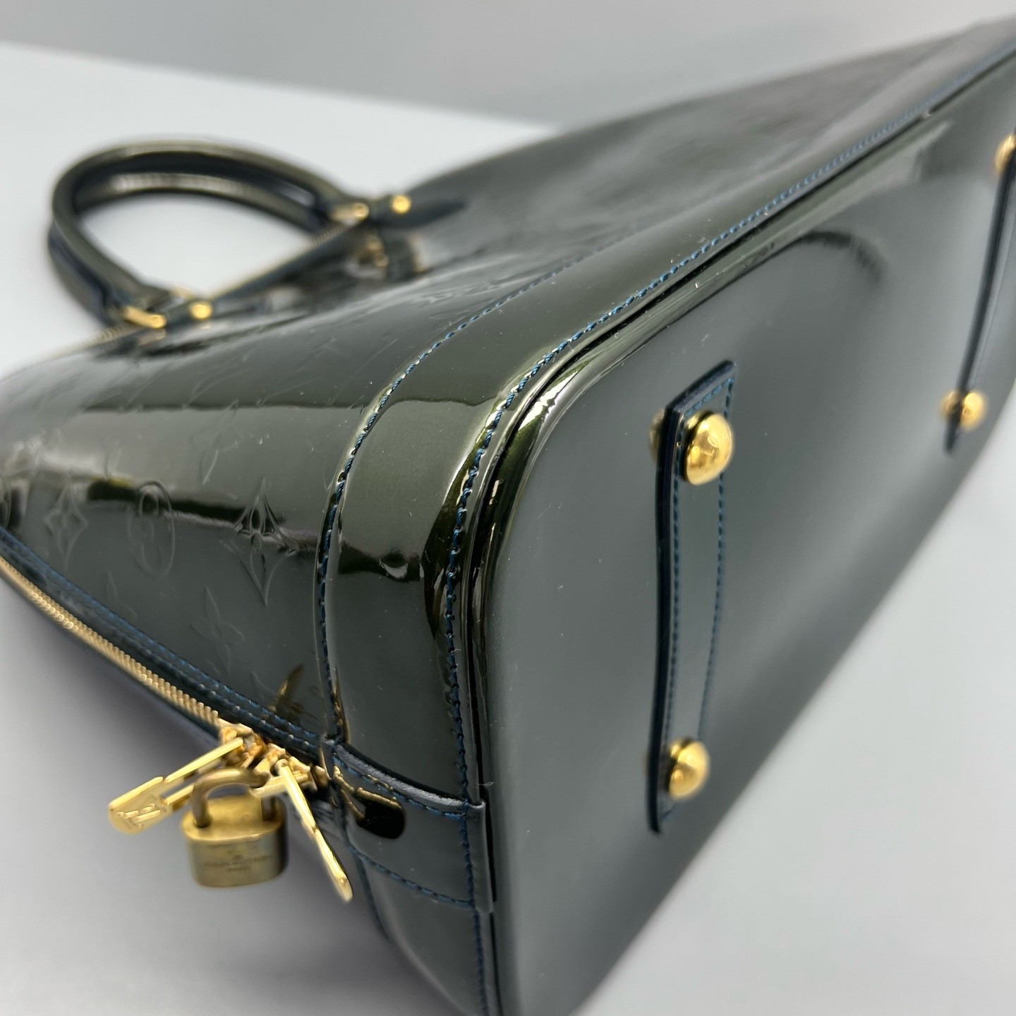 Louis Vuitton Pre-Owned Authentic Luxury Handbag 39*29*19cm Shell