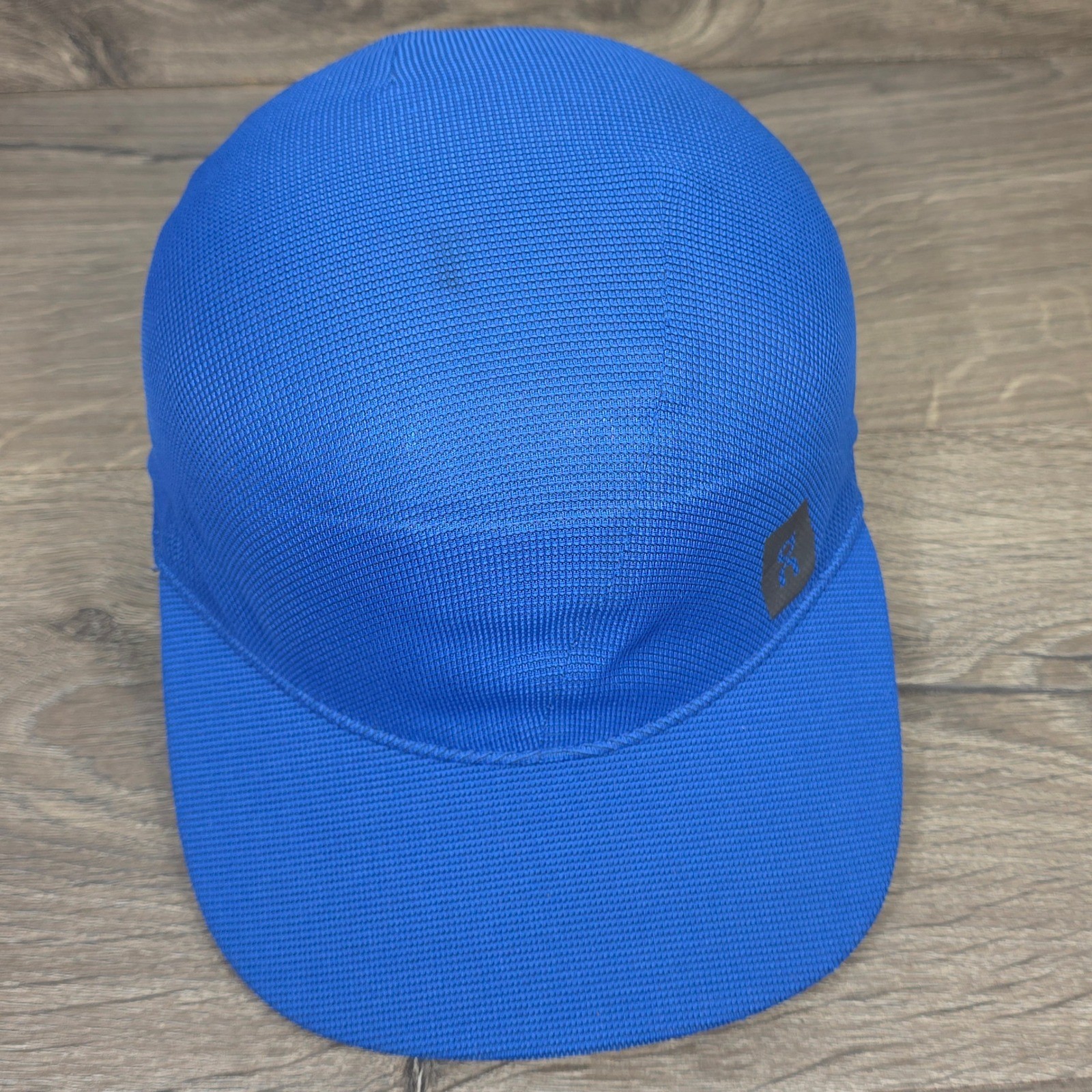 Moulded Running Hat Cap Strap Back On Lightweight Mens Blue Athletic Gym Workout