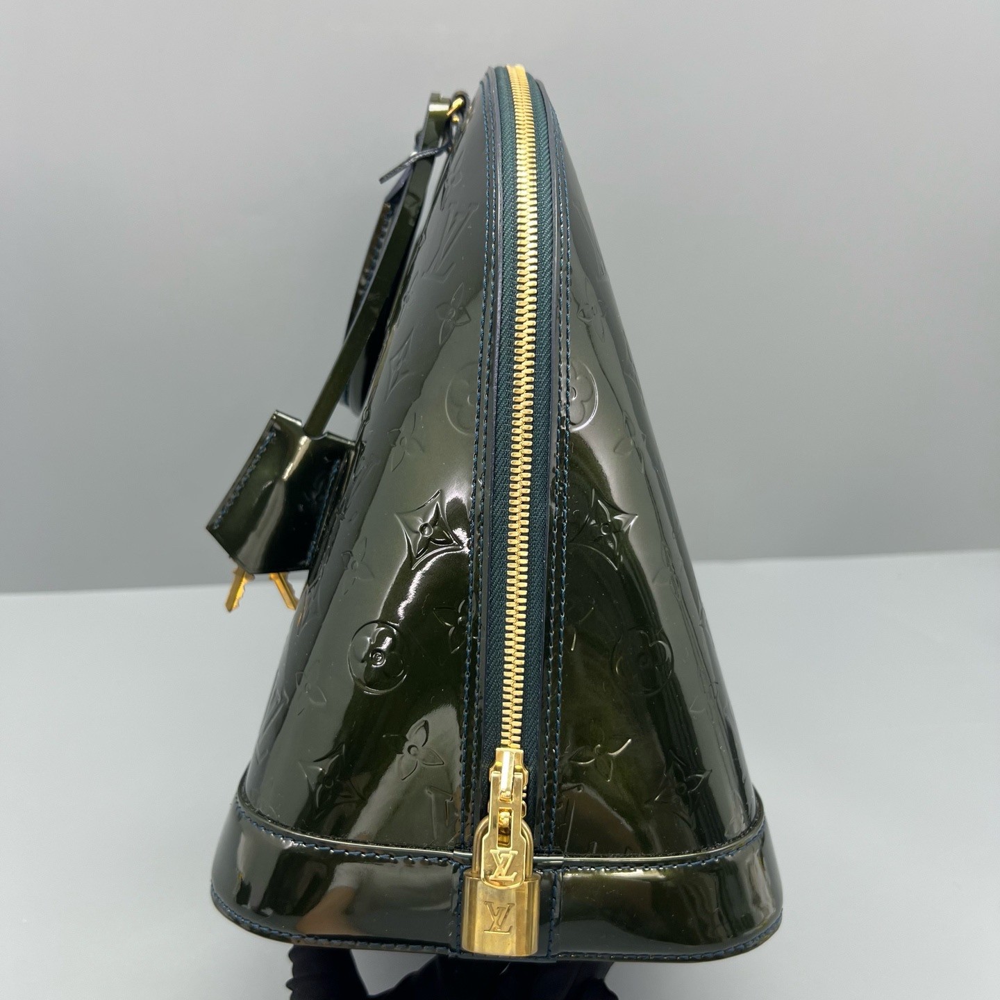 Louis Vuitton Pre-Owned Authentic Luxury Handbag 39*29*19cm Shell