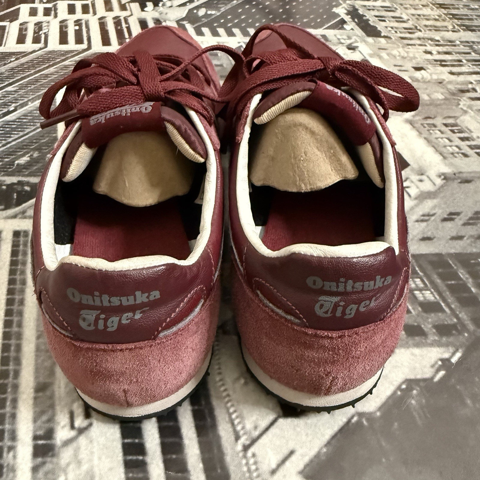 Onitsuka Tiger | Serrano LE | US Men 9.5 | Red/Red | Suede | Leather | Pristine