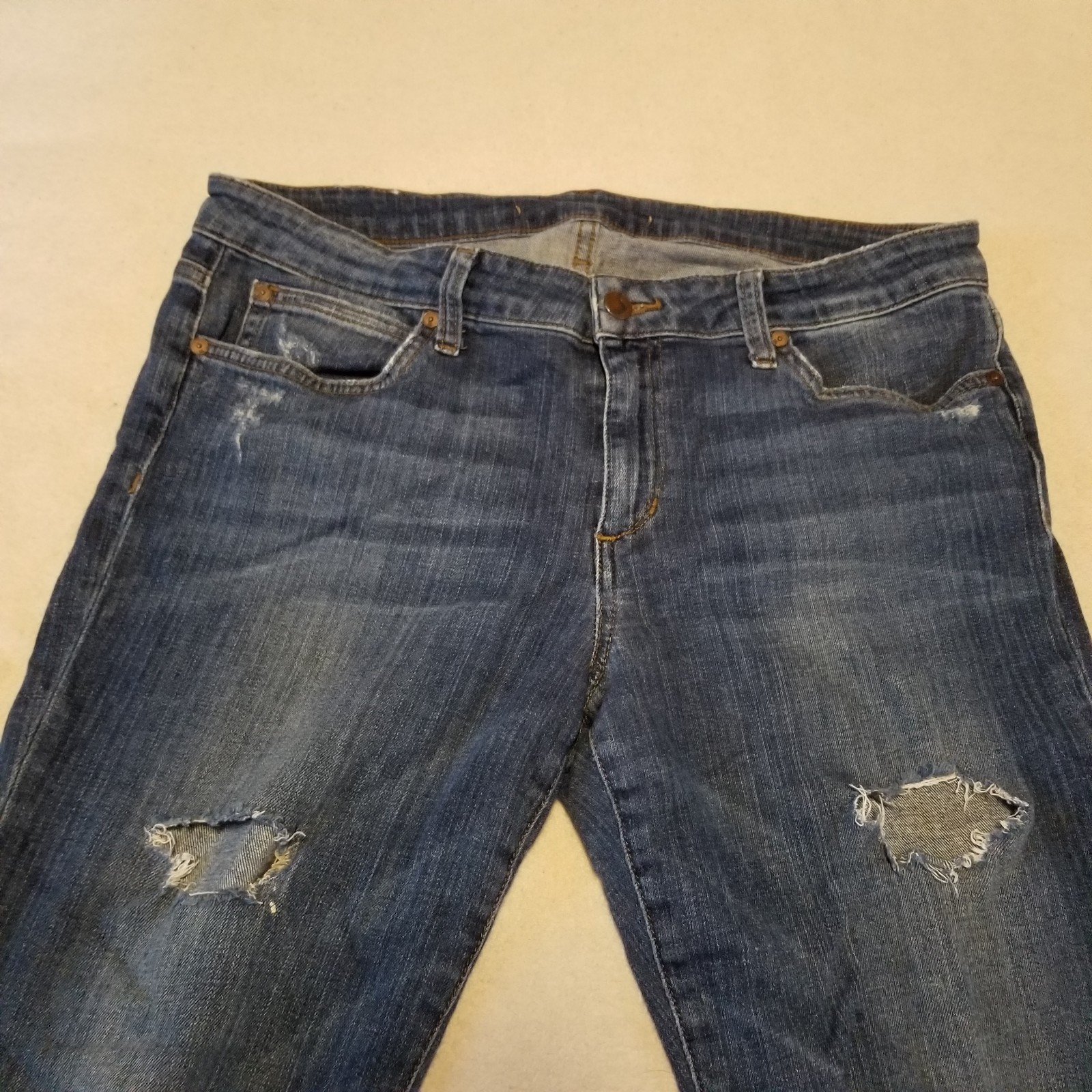 Joe’s Jeans The Icon Skinny Size 31 Mid Rise Distressed 98% Cotton
