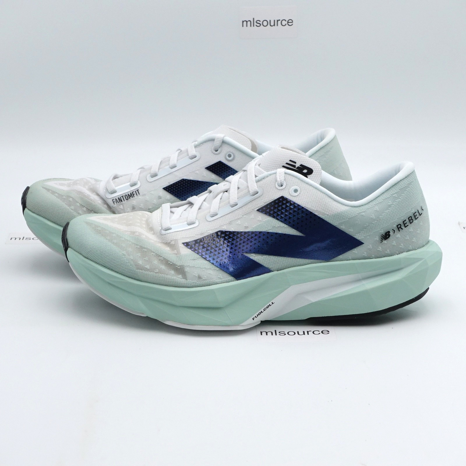 Size 11 WIDE 2E Men’s New Balance FuelCell Rebel v4 Running Shoes MFCXCE4