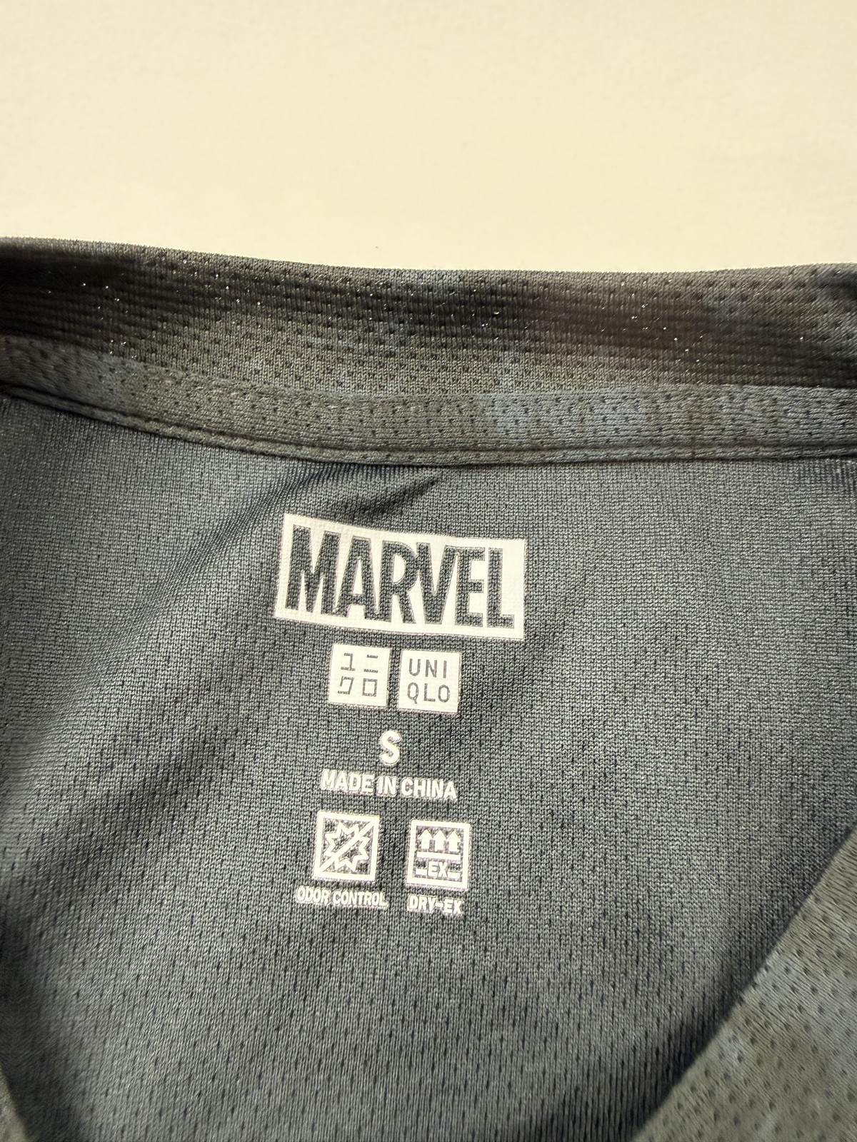 Marvel Shirt Mens Small Black Long Live The King Uniqlo Dry-EX Graphic Tee Top