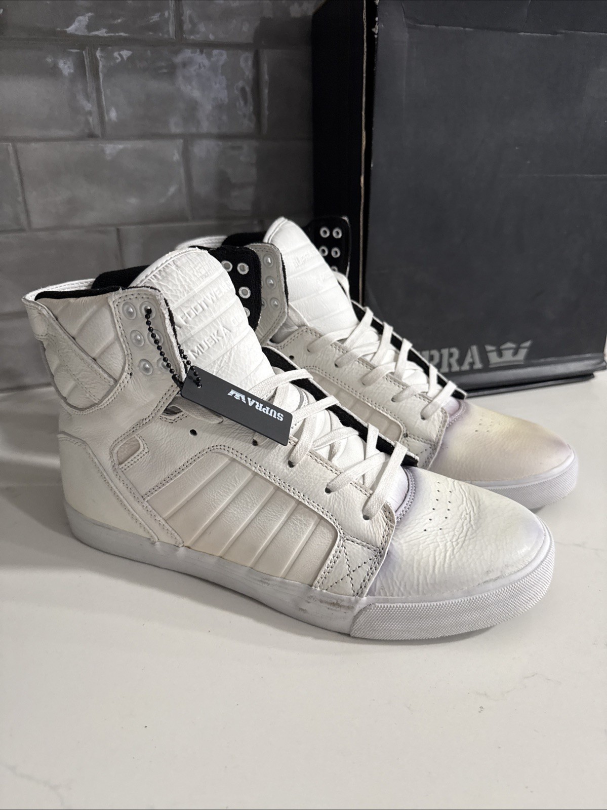 Supra Skytop White White Red size 12 Never Worn