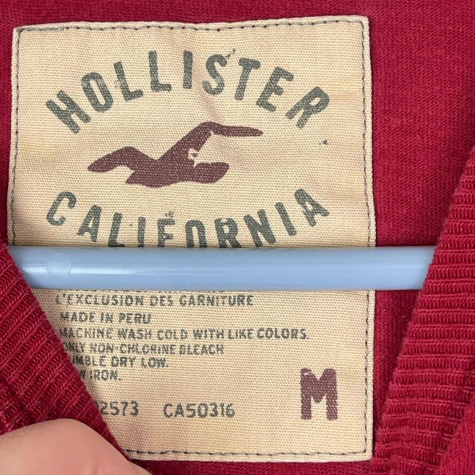 Hollister Surf T Shirt Men’s Medium Short Sleeve Crewneck Red