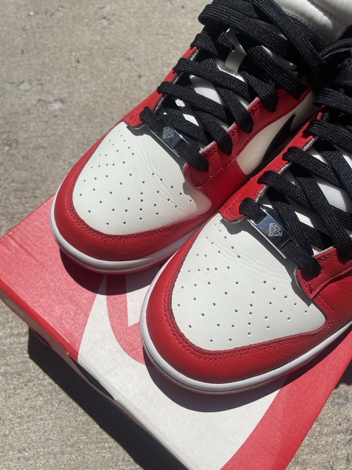 Size 10 – Nike Dunk Low EMB x NBA 75th Anniversary – Bulls 2021