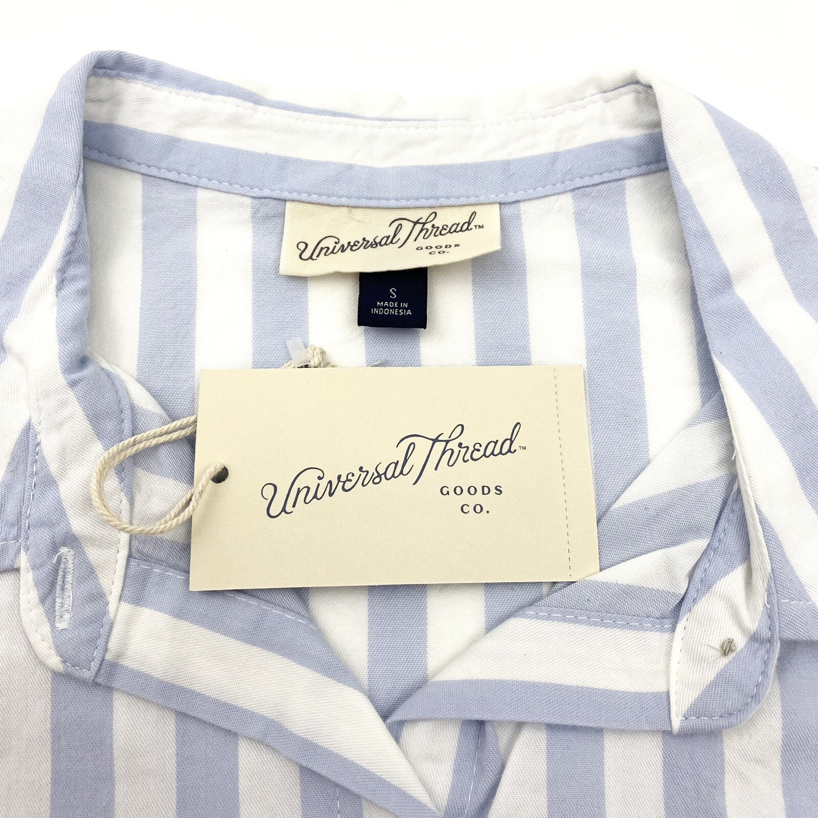 Universal Thread Womens Size S Dolman Short Sleeve Button Down Shirt Blue Stripe