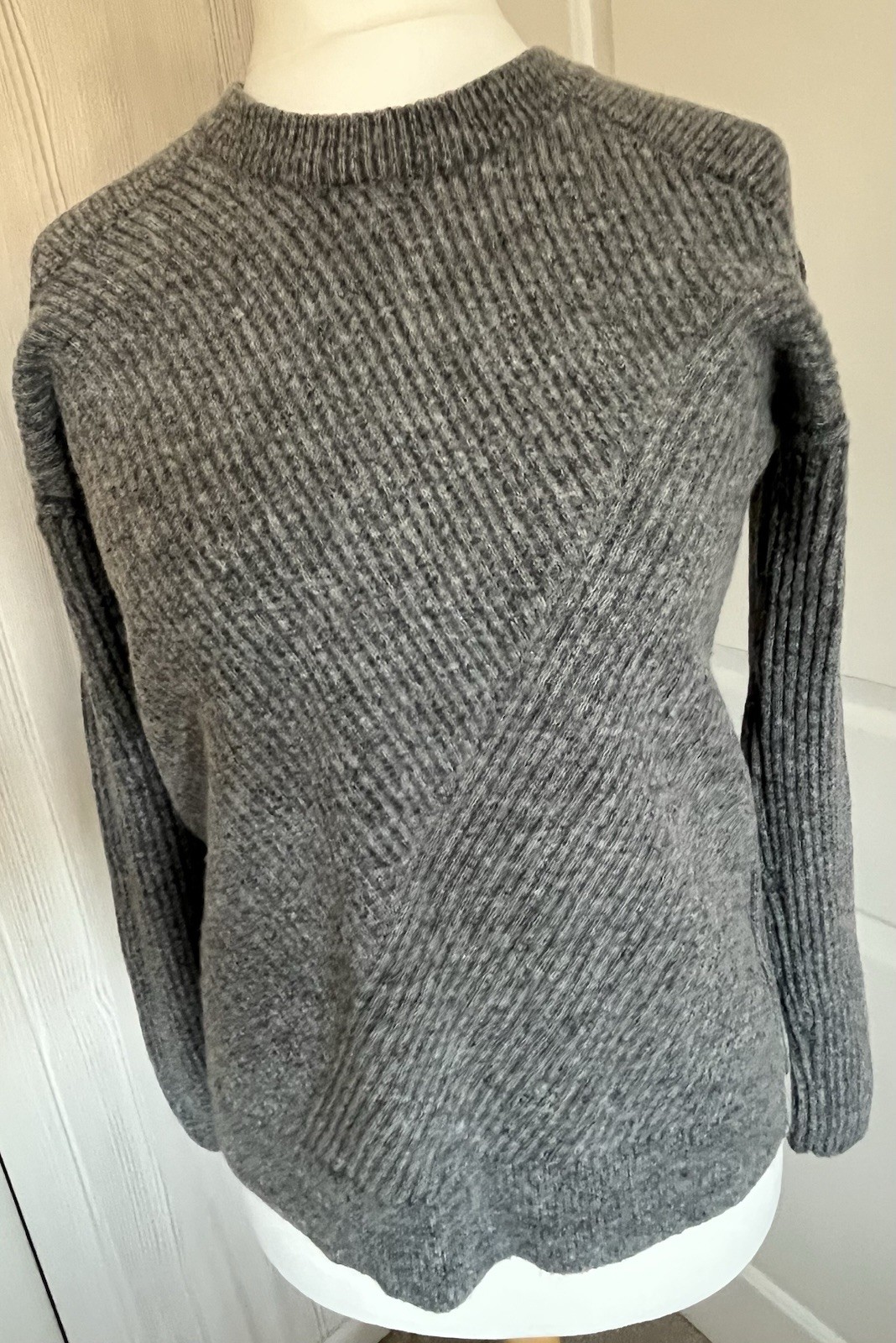 All Saints Terra Open Cold Shoulder Wool Jumper OVERSIZED Size XS Grey Ribbed