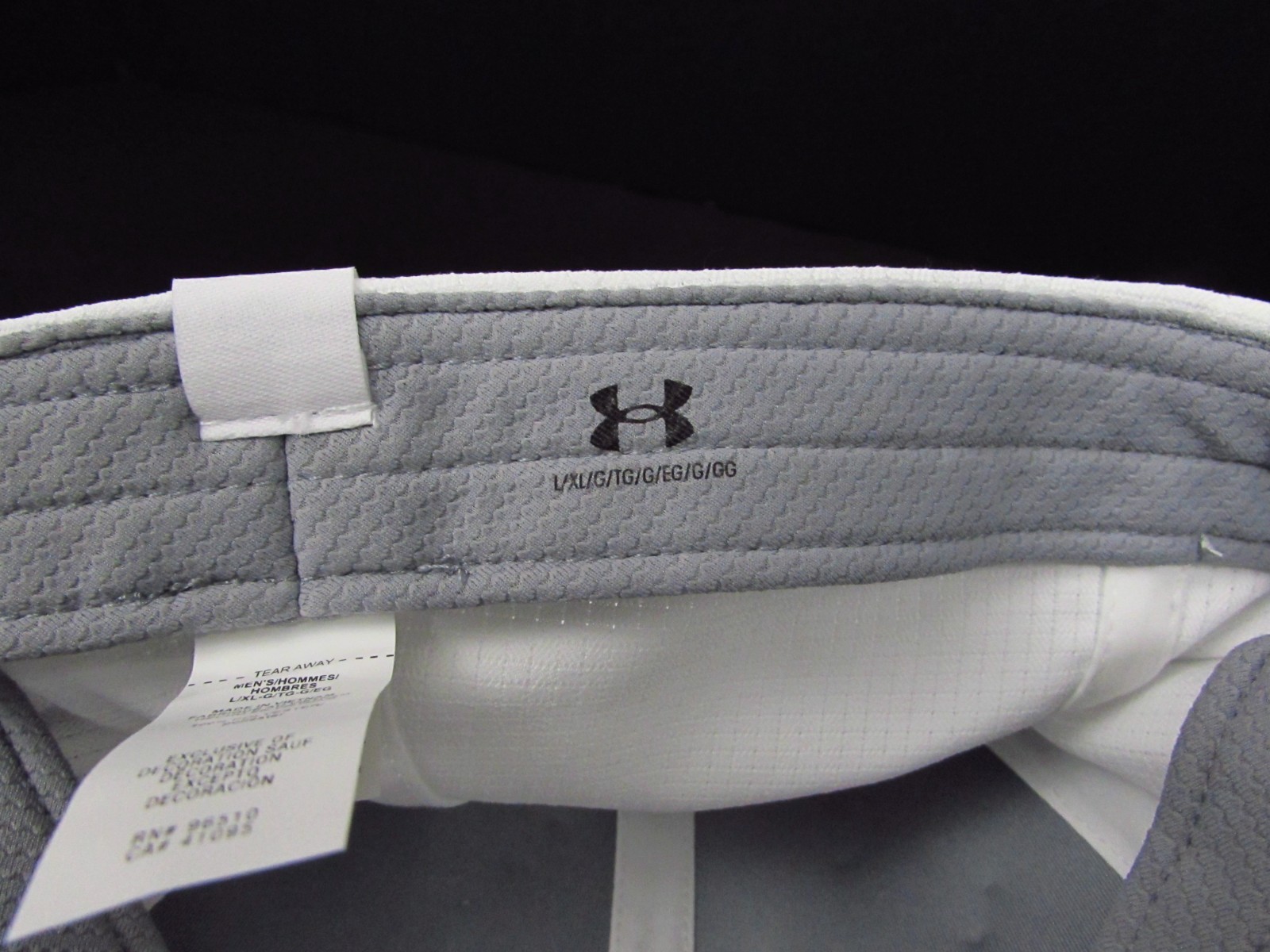 Under Armour Men’s Iso-Chill Vent Stretch White Hat 1383438 100 L/XL NWT.