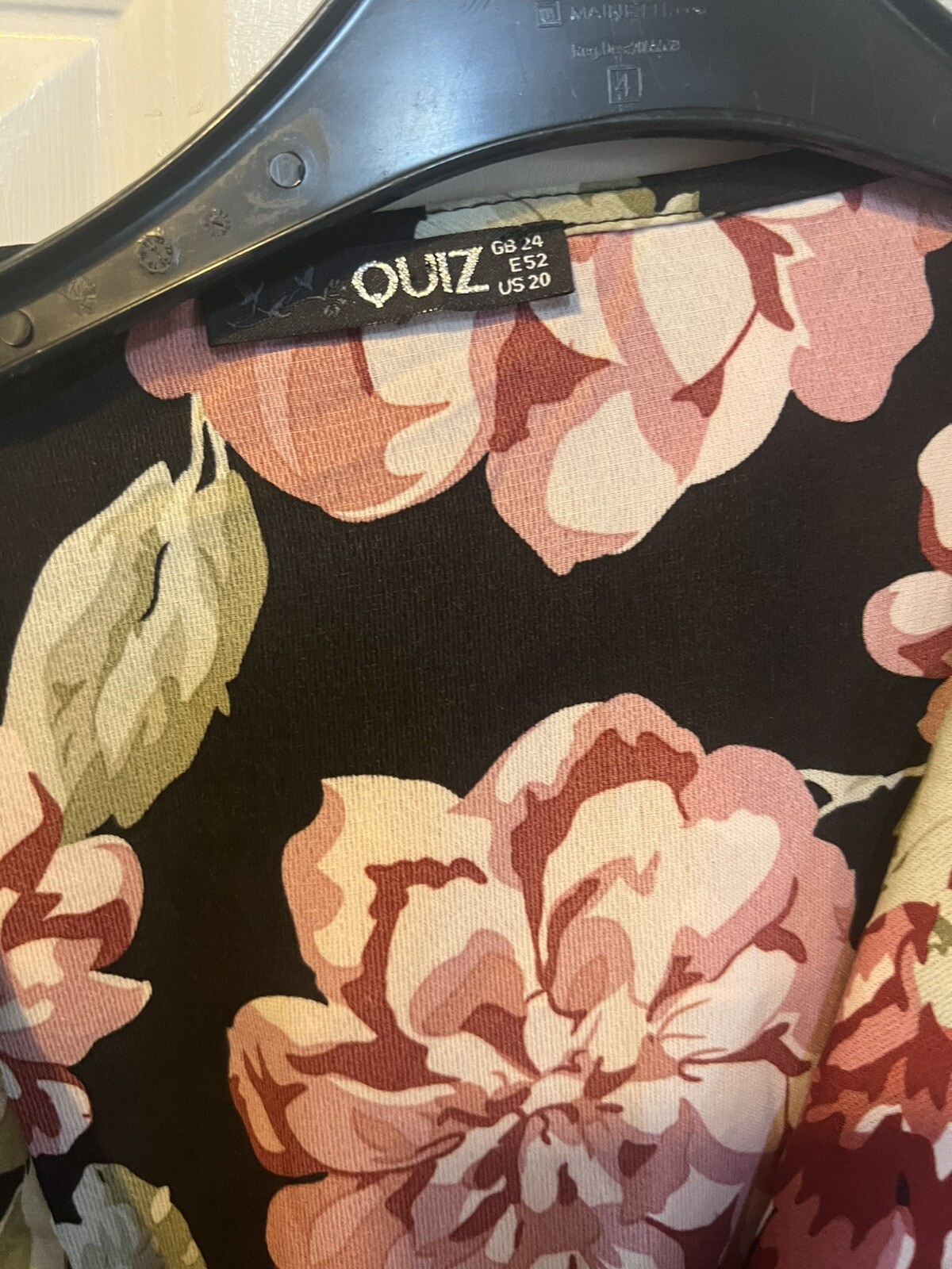 Quiz Blouse Top Wrap Floral Pink Black and White Size 24 Ruffled