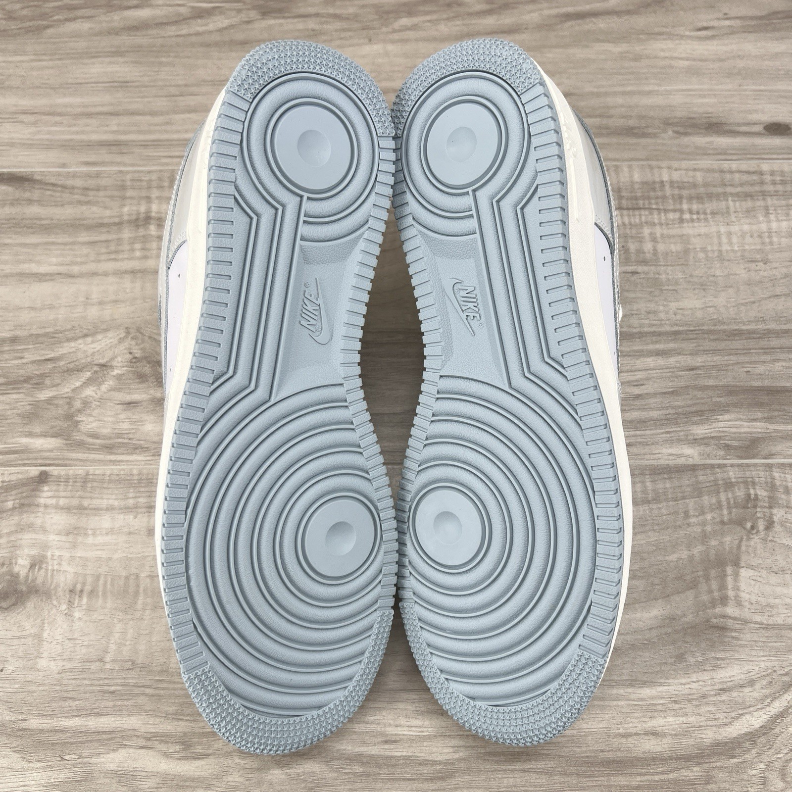 Size 13 – Nike Air Force 1 Low ’07 White Photon Dust Sail IH4461-100 Men’s New