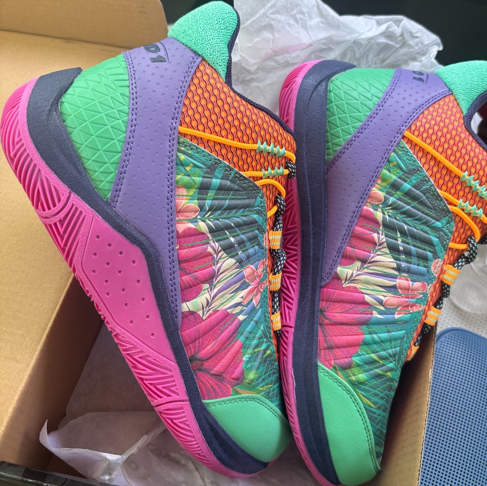 AND 1 Explosive T Basketball Shoe Tropical Floral Multicolor Size 7 / Womens 8.5