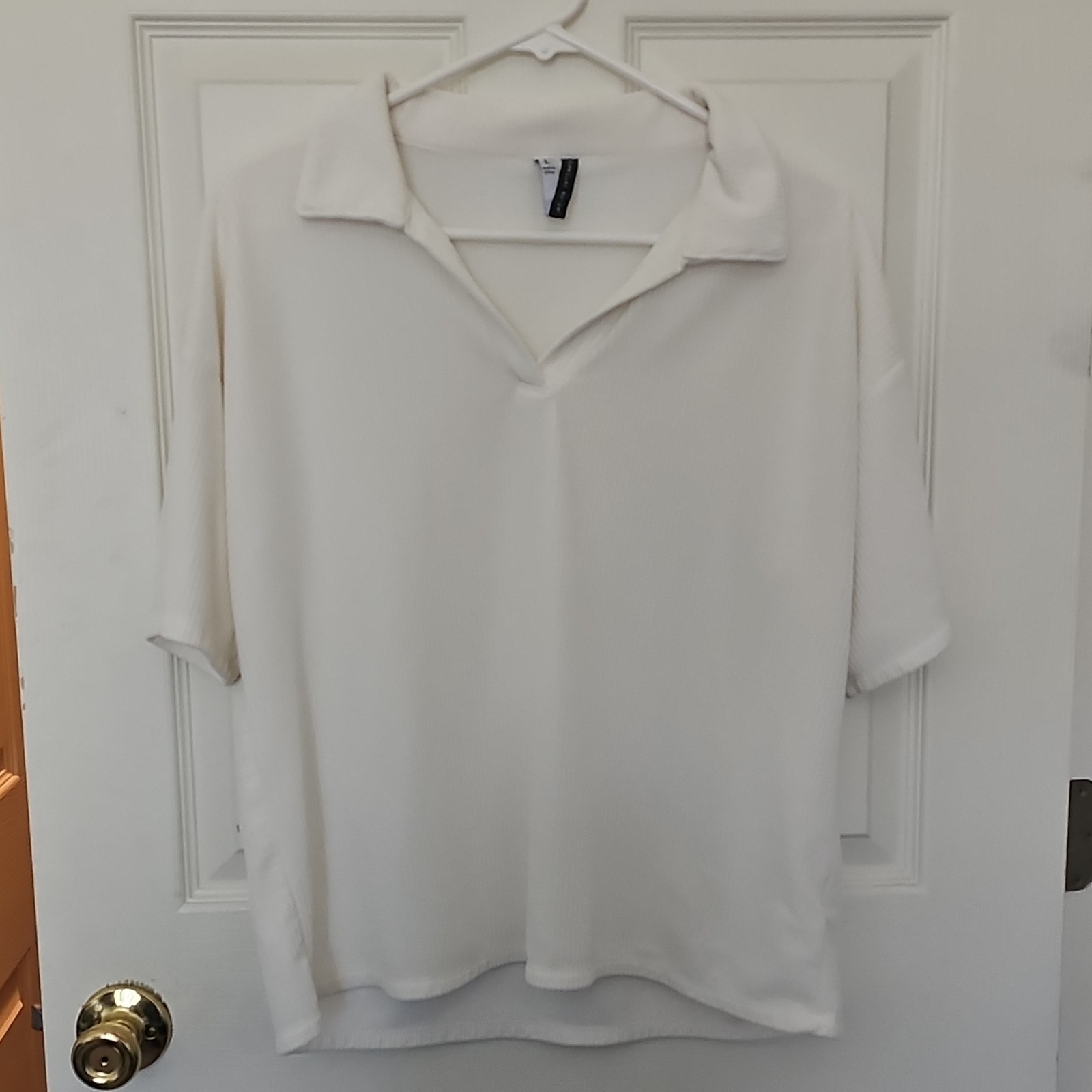 jaclyn intimates white solid knit polo collared short sleeve stretch top L