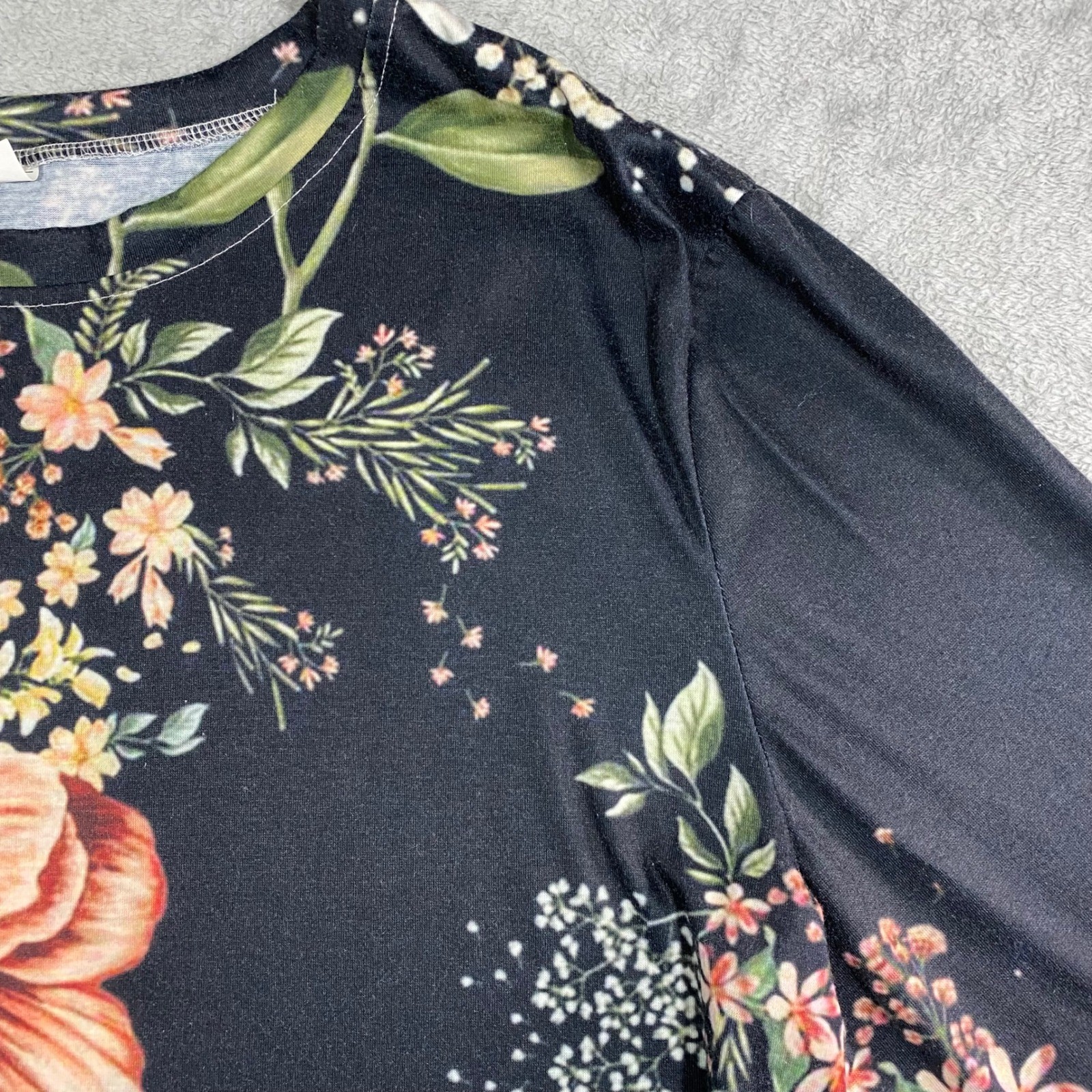 Lightweight Women Black Floral Long Sleeve Botanical Print Crew Neck Top Large