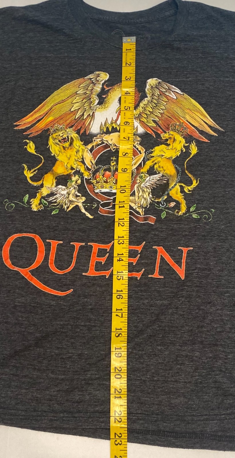 Queen Graphic T shirt Official Merch Large dark gray