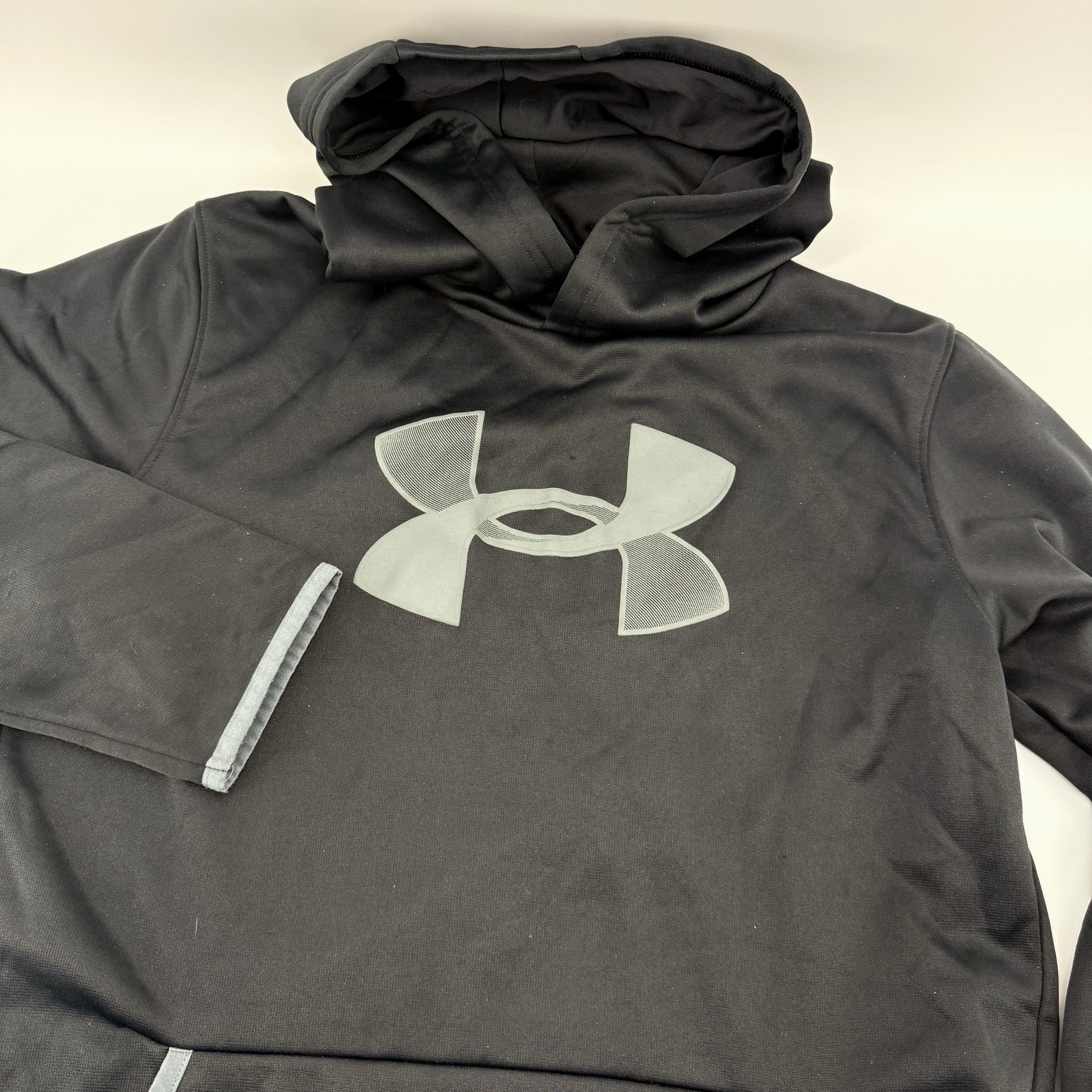 Under Armour Hoodie Youth XL Cold Gear Loose Black and Gray Kangaroo Pockets