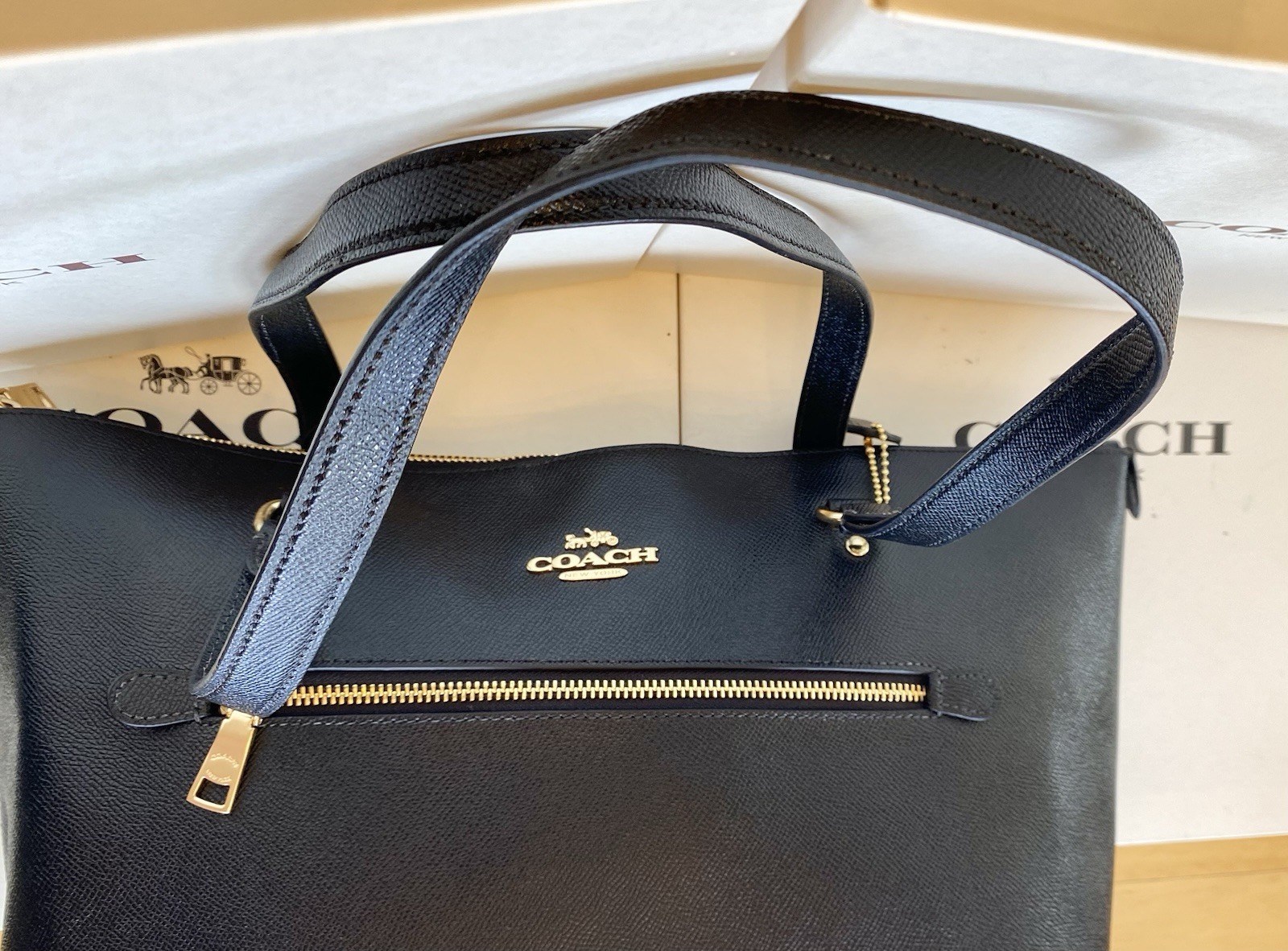 Coach F79608 Gallery Tote In Black Crossgrain Leather