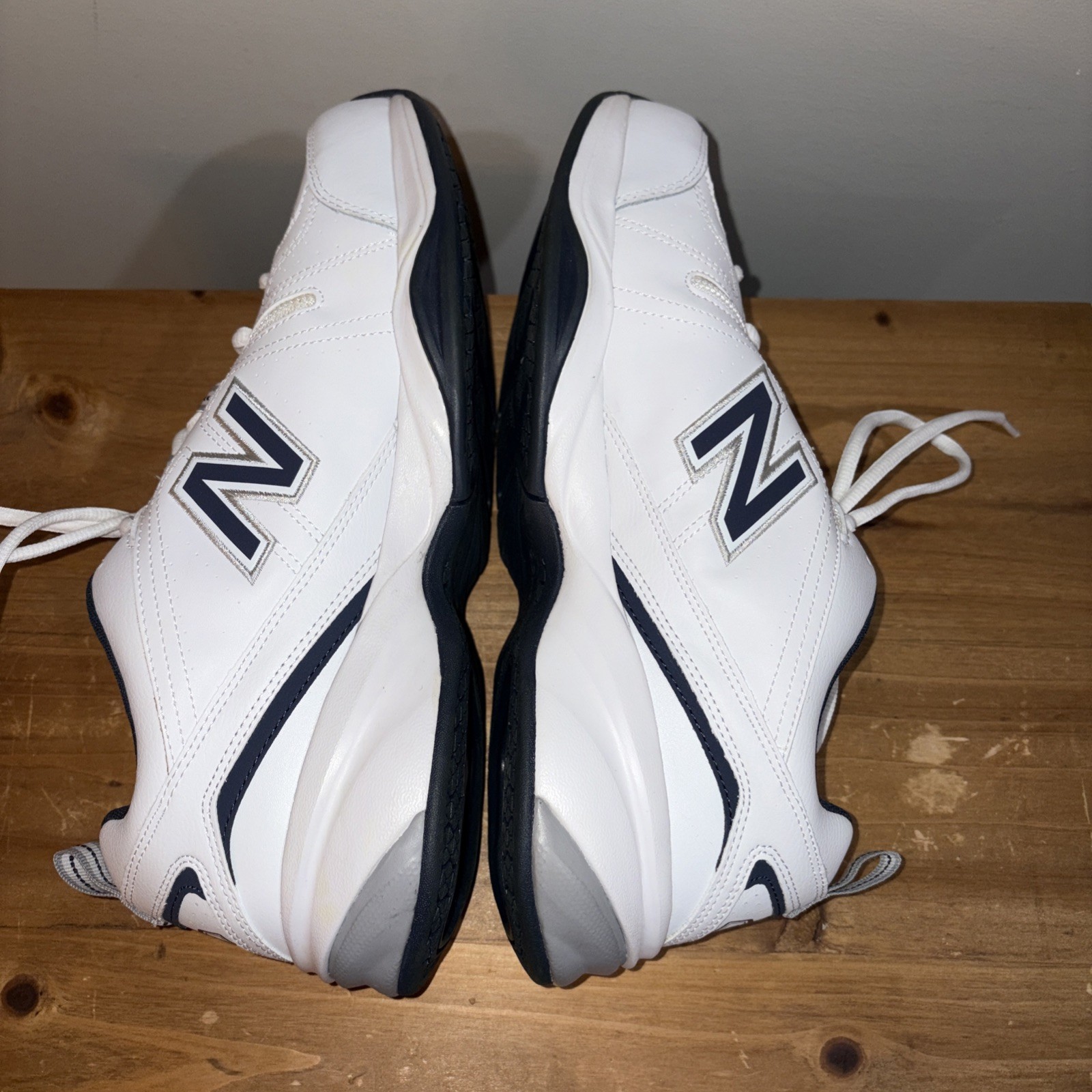 New Balance Men’s Wide 608 Shoe Size 10.5 2E White and Navy Blue