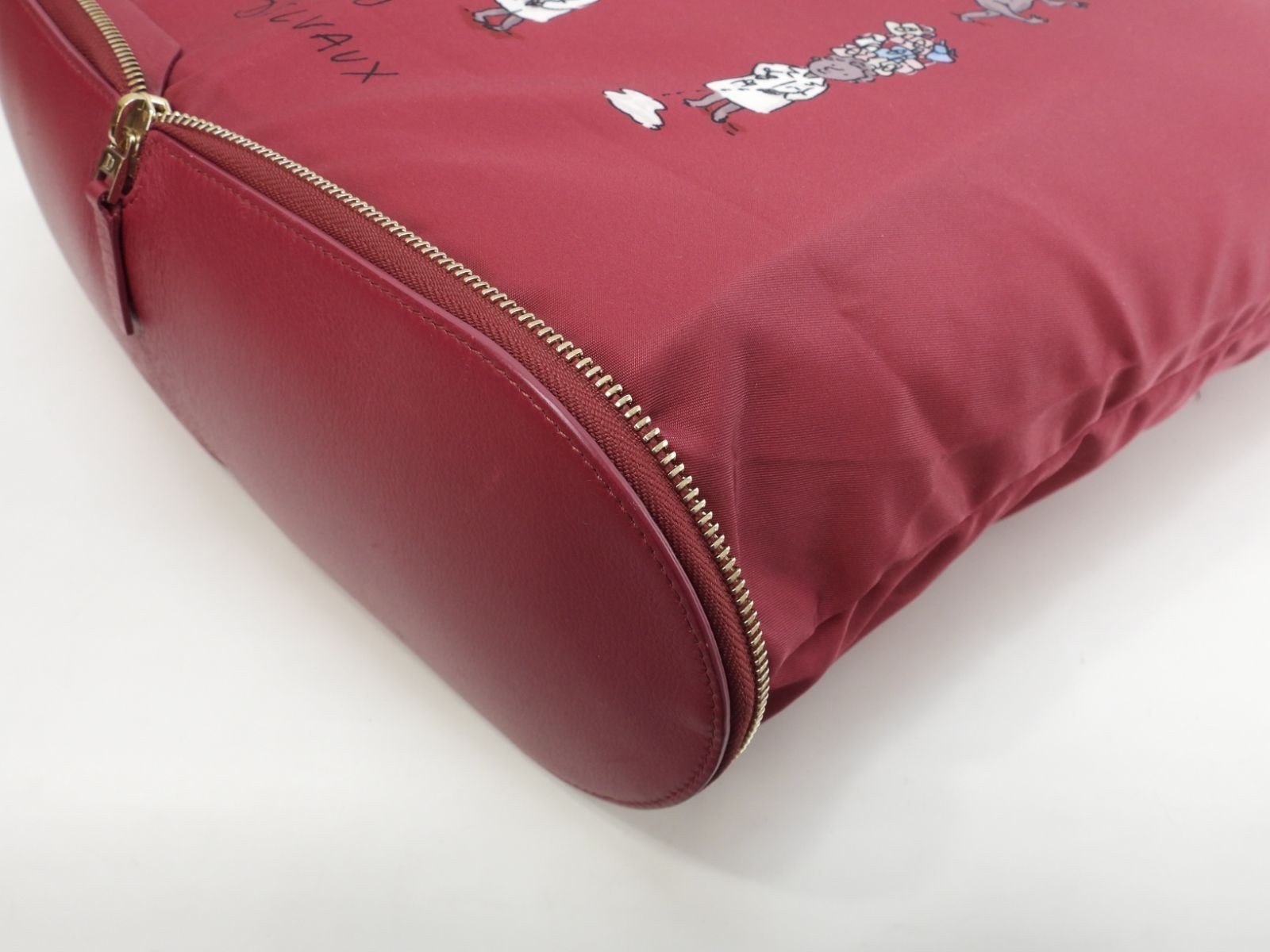 Delvaux Eco Bag Kangaroo Bordeaux Folding Handbag 15.7*15.7*4.7 inch