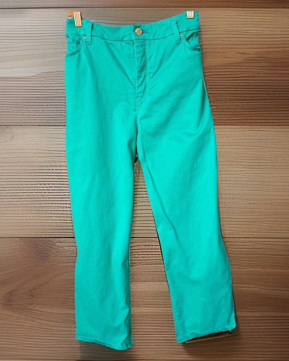 Chicos So Slimming Crop Capri Pants Womens 2.5 Tropical Green Stretch Resort