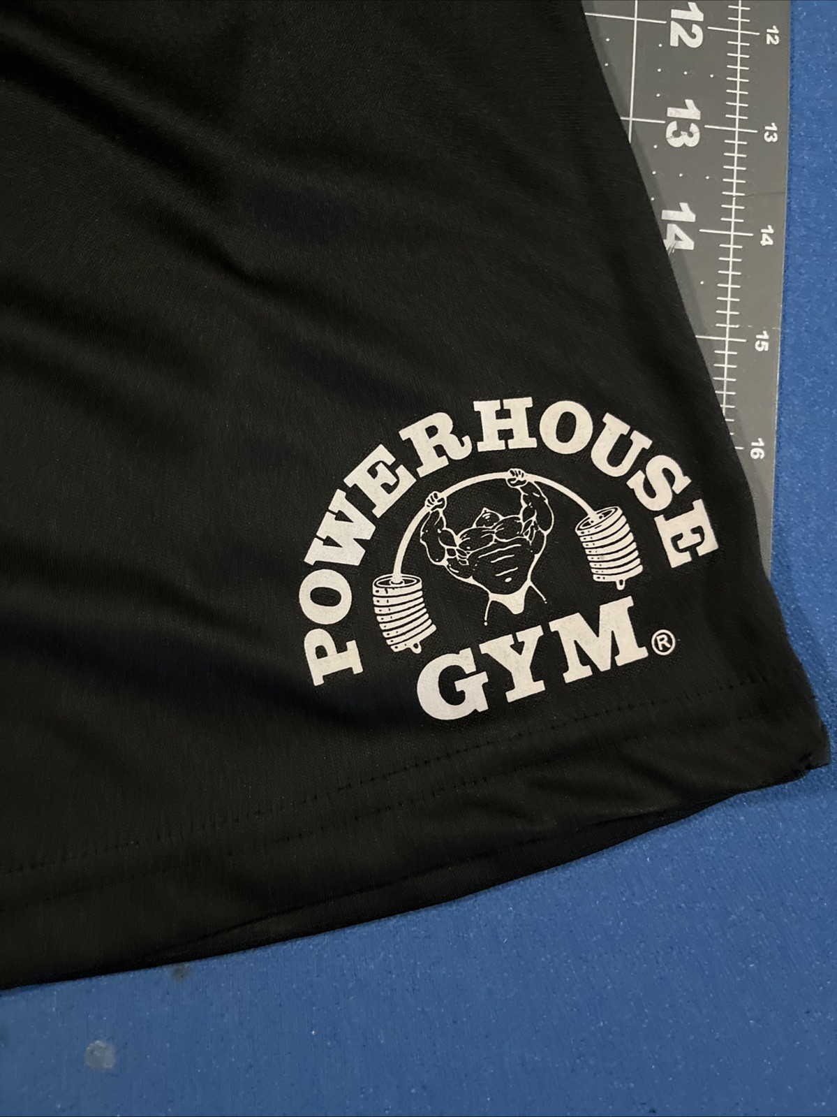 PowerHouse Gym Performance Apparel Shorts Mens M Black / White Logo Pockets- New