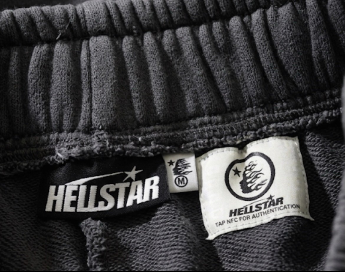 Hellstar Men’s Gray Fleece Shorts Drawstring Elastic Waist Size M 19 in Inseam