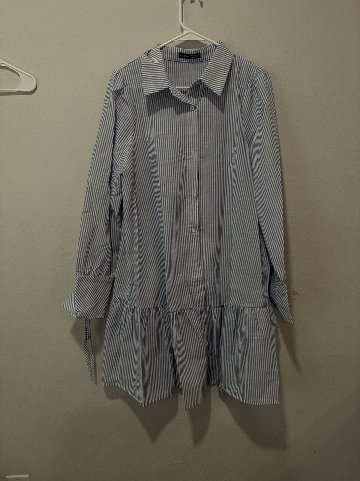 Women’s Blue/White Striped Collared Button-Front Long Sleeve Short Shirt Dress