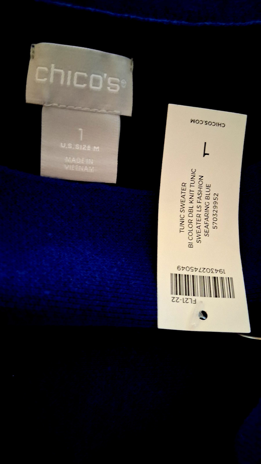 Chico’s Blue Tunic Sweater Scoop Neck Bracelet Sleeves Size 1 (Reg M) NWT