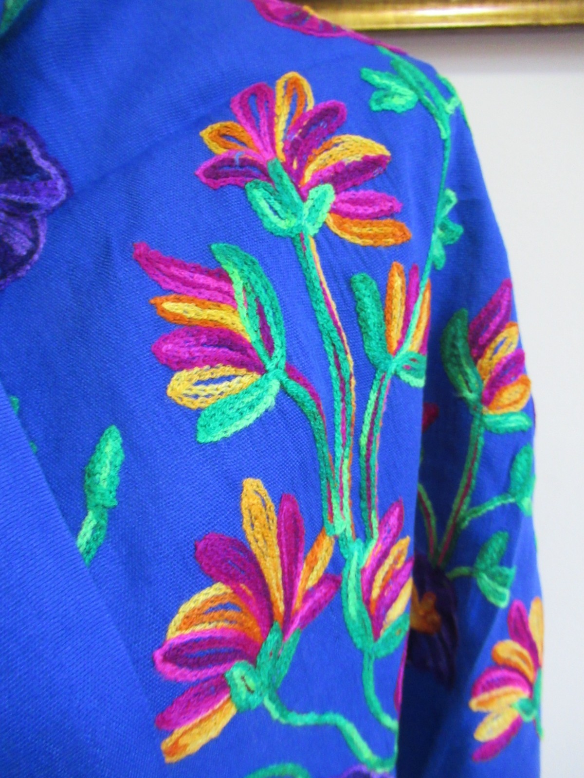 MEXICAN EMBROIDERED SOFT FRINGED SHAWL REBOZO WRAP 76 X 28 – MADE in MEXICO