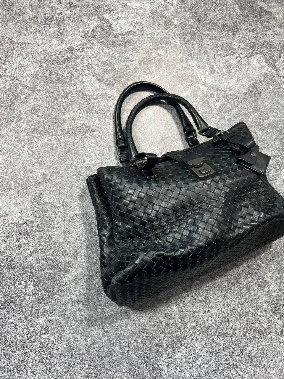 Bottega Veneta Intrecciato Leather Tote Bag Black Woven Handbag Made in Italy