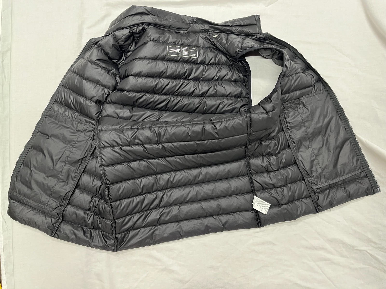 American Eagle Outfitters Vest Mens Medium Black