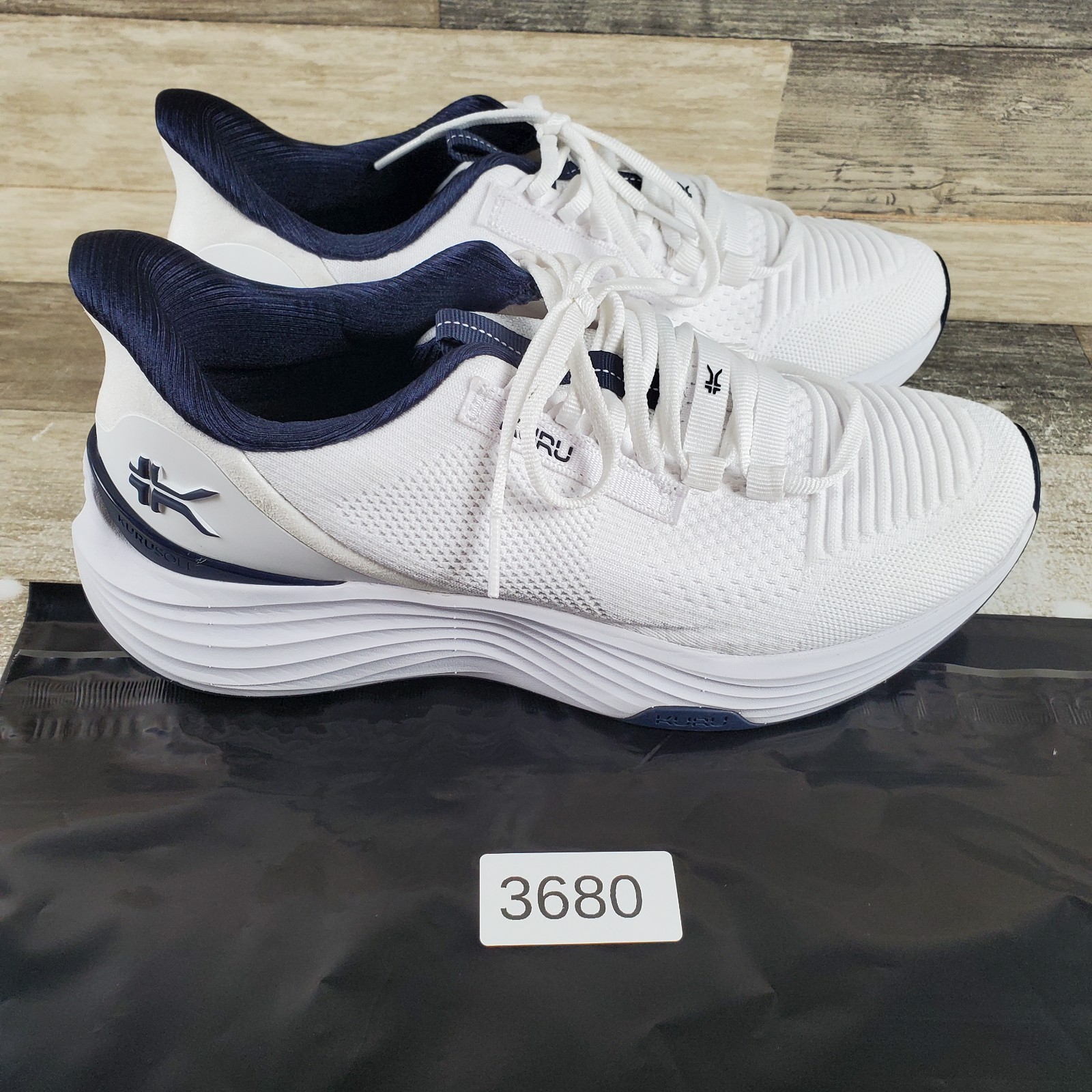KURU Atom 2 Mens Shoes Sz 7.5 M Running Bright White Indigo Lace Up Sneakers