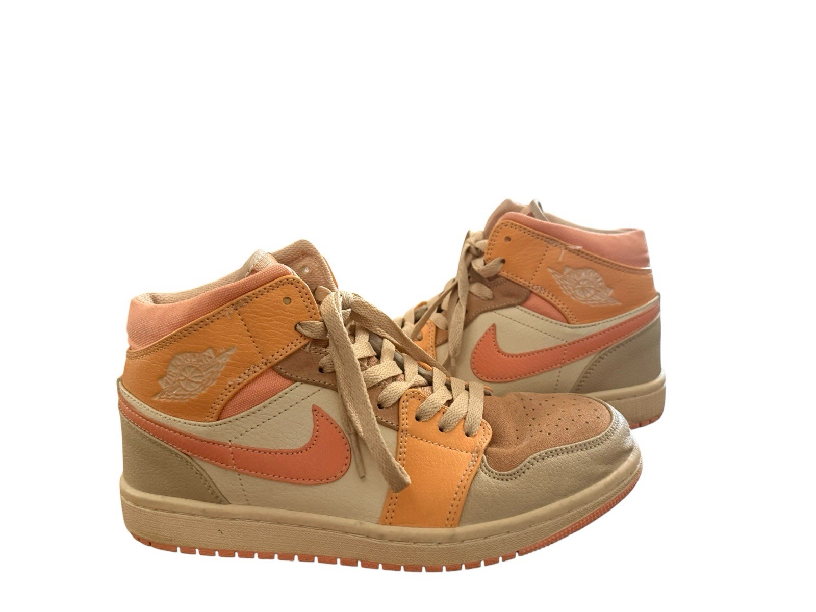 Nike Air Jordan 1 Mid ‘Apricot Orange’ sneakers Women’s Size 7