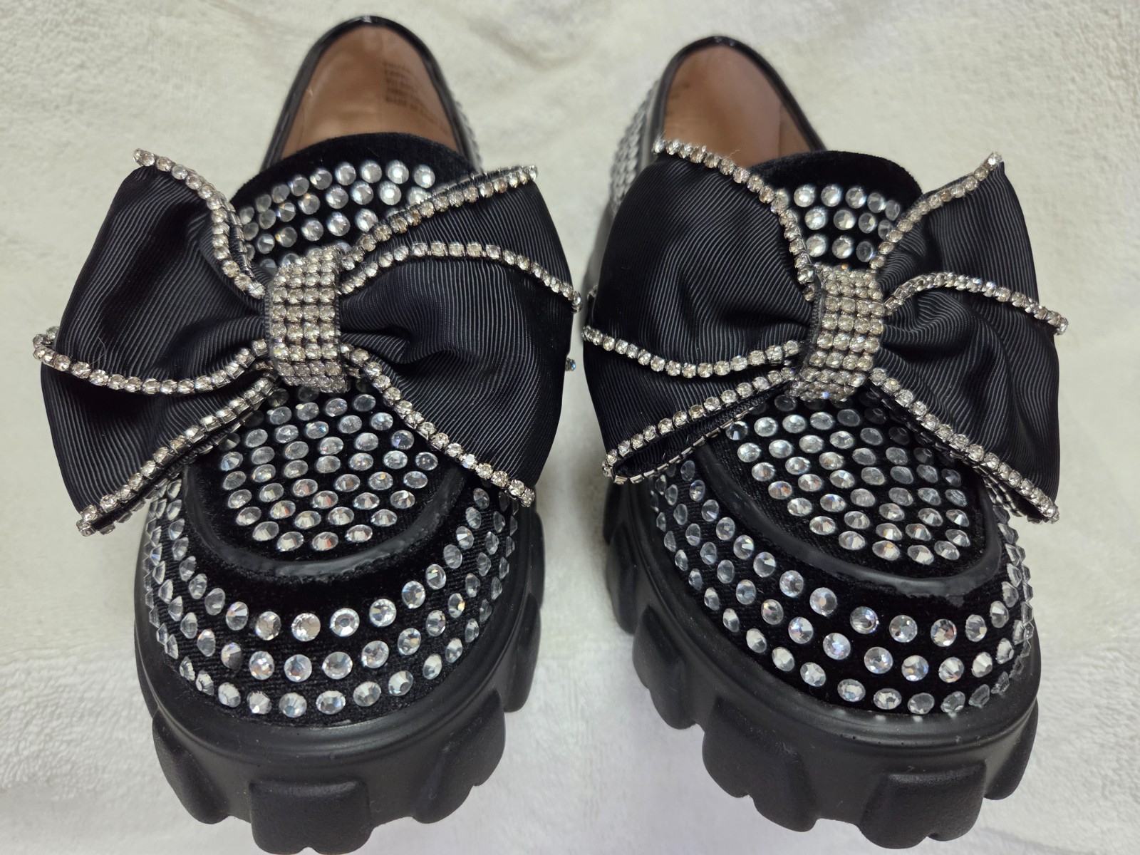 Betsey Johnson Vincent Bow Black Rhinestone Chunky Platform Loafer Women’s 5.5 M