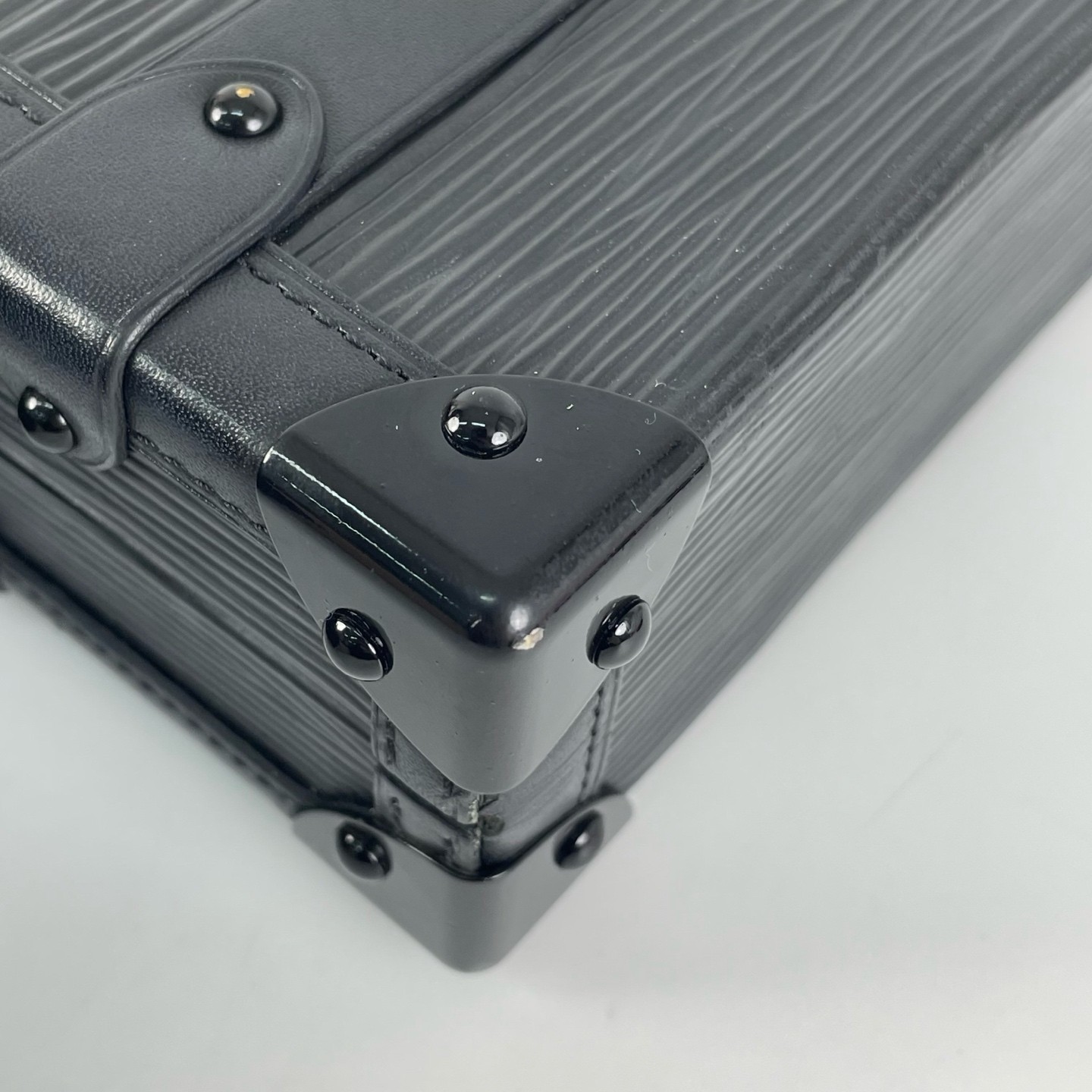 Louis Vuitton Pre-Owned Authentic Box Clutch Black 20×12.5×6cm