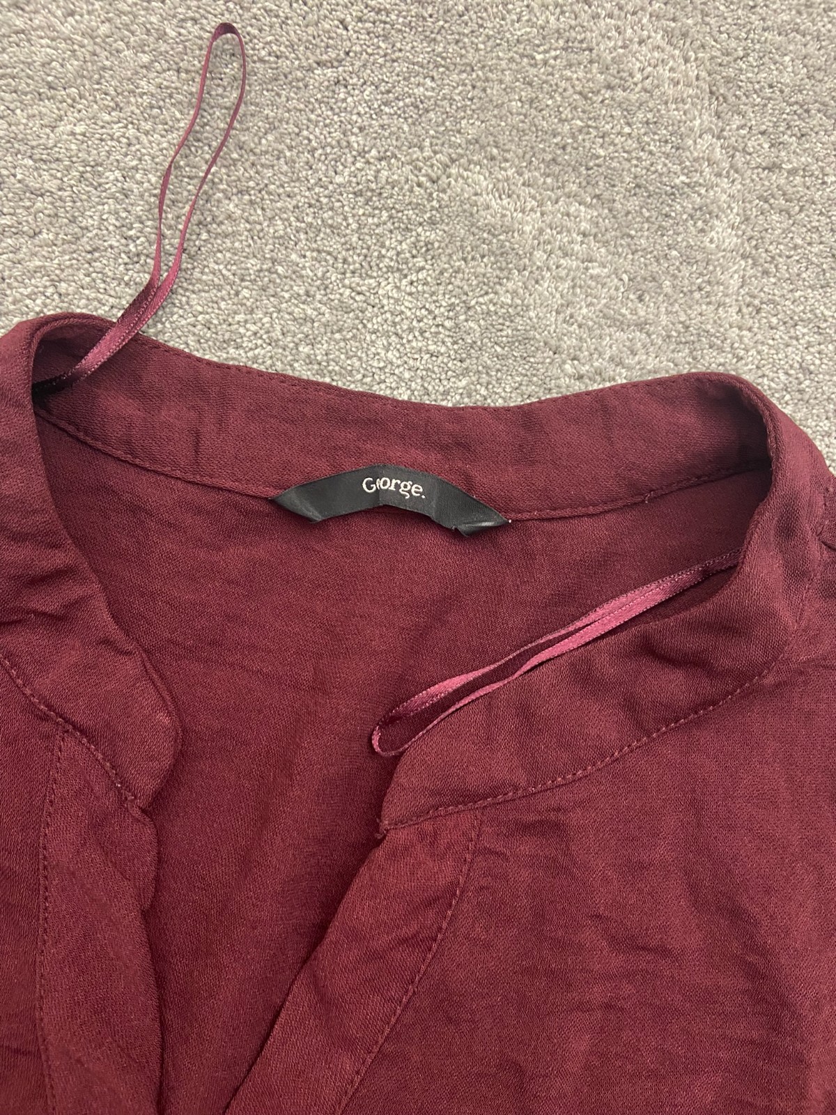 George womens burgundy top 3/4 sleeve polyester size 20 Pit to pit 24 in