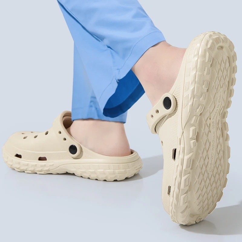 Crocs Classic Clog Unisex Slip On Women Shoe Ultra Light Water-Friendly Sandals