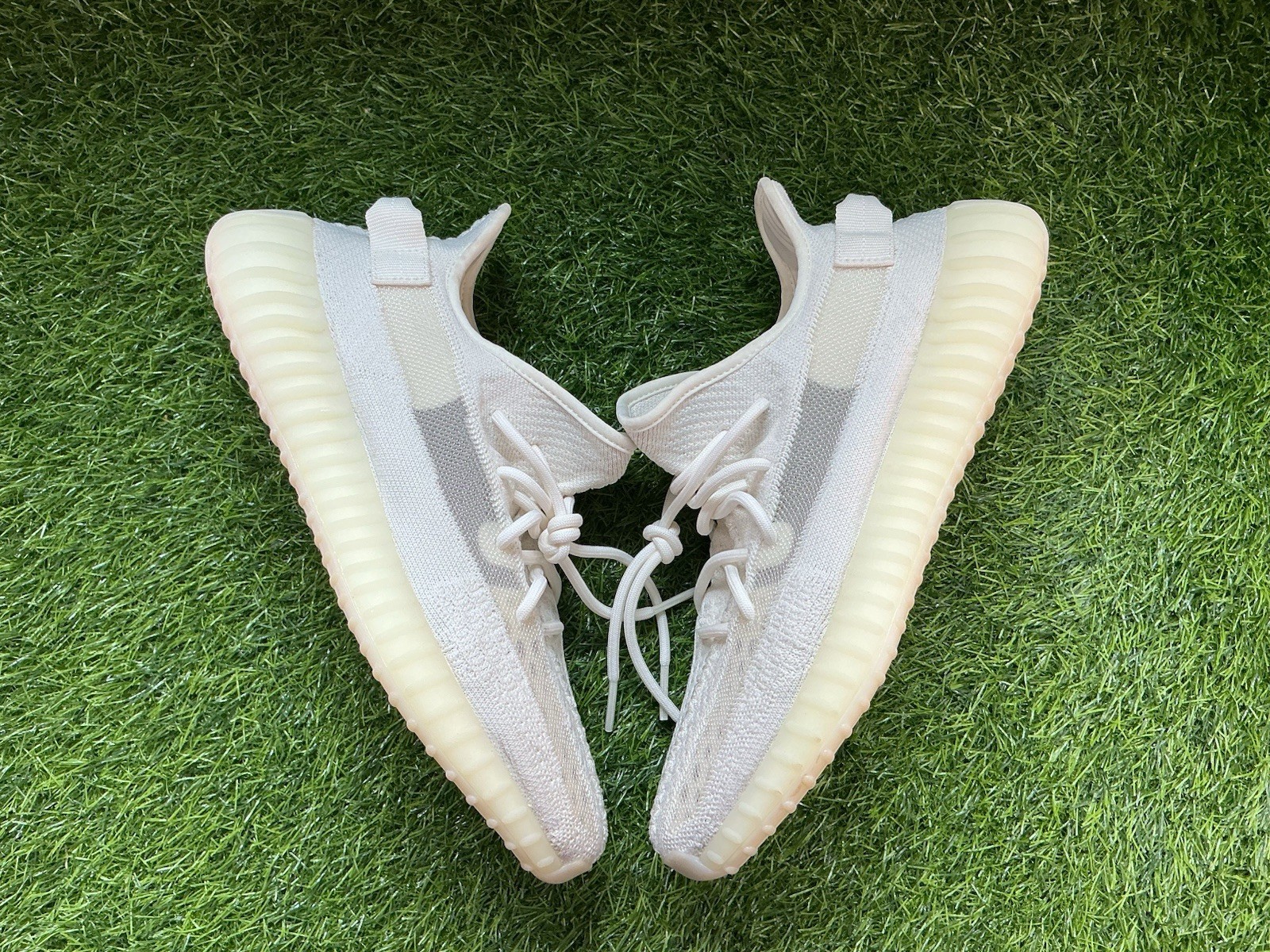 Adidas Yeezy Boost 350 V2 Bone/Bone/Bone White HQ6316 Men’s Sneakers Size 10.5