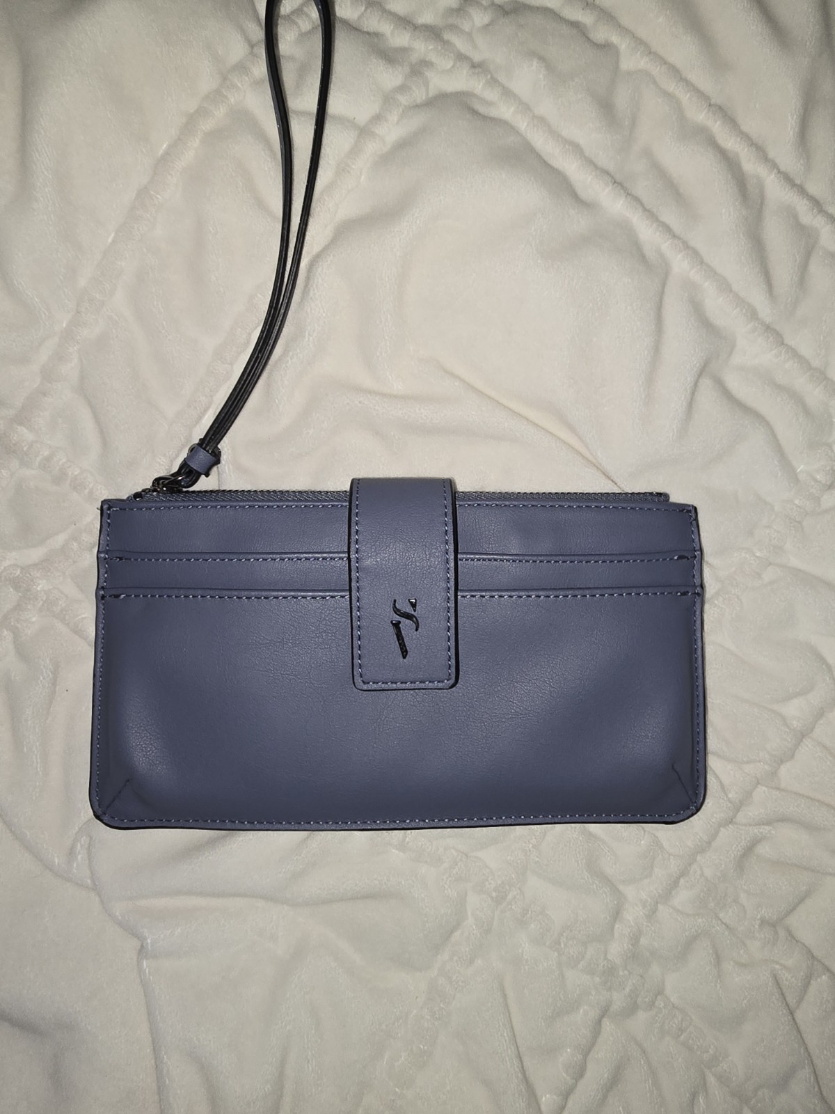 Time And Tru Light Blue Women’s Wristlet Bag Strap Accent Zipper Silver Hardware